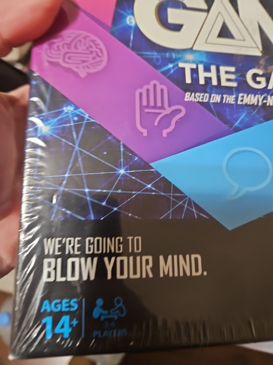 Brain Games The Game NatGeo TV Show Board Game 2015 Open Box Never Played