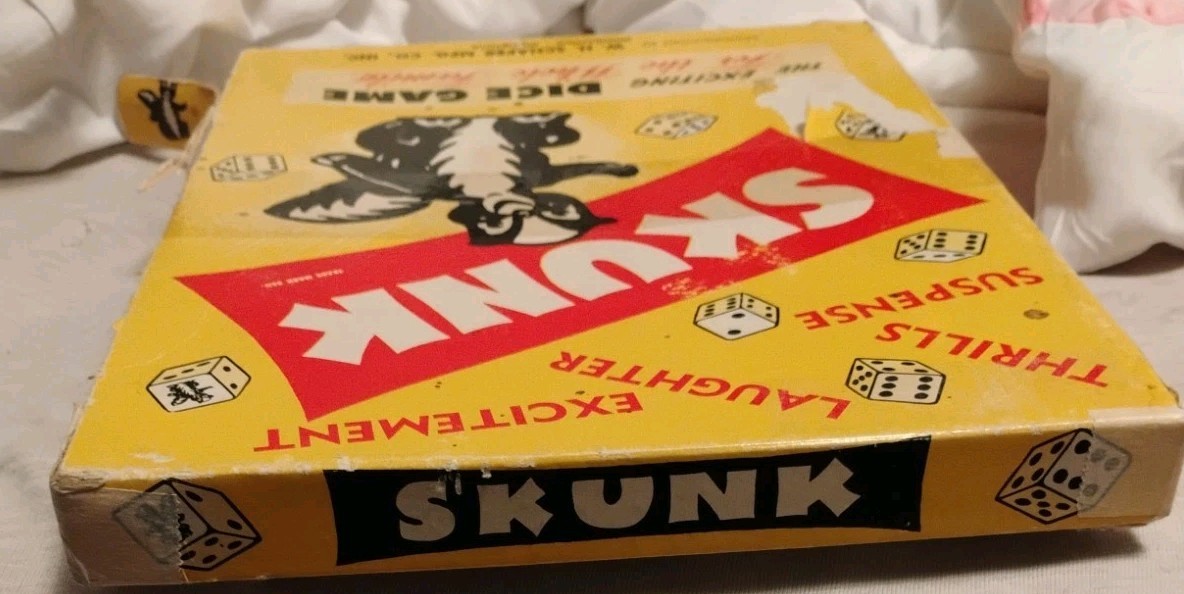 W. H. Schaper Mfg. Co. Skunk Vintage 1953 Dice Game MPN 500 2 Players 17+