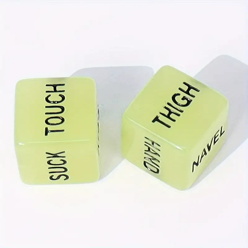 2pcs Glow In The Dark Sexy Dice For Couple, Intimate Anniversary, Valentines Day