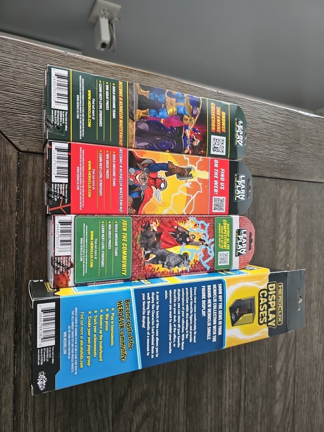 Marvel HeroClix Collector`s Trove, Spider-Verse Smash And Destroy Booster Bricks