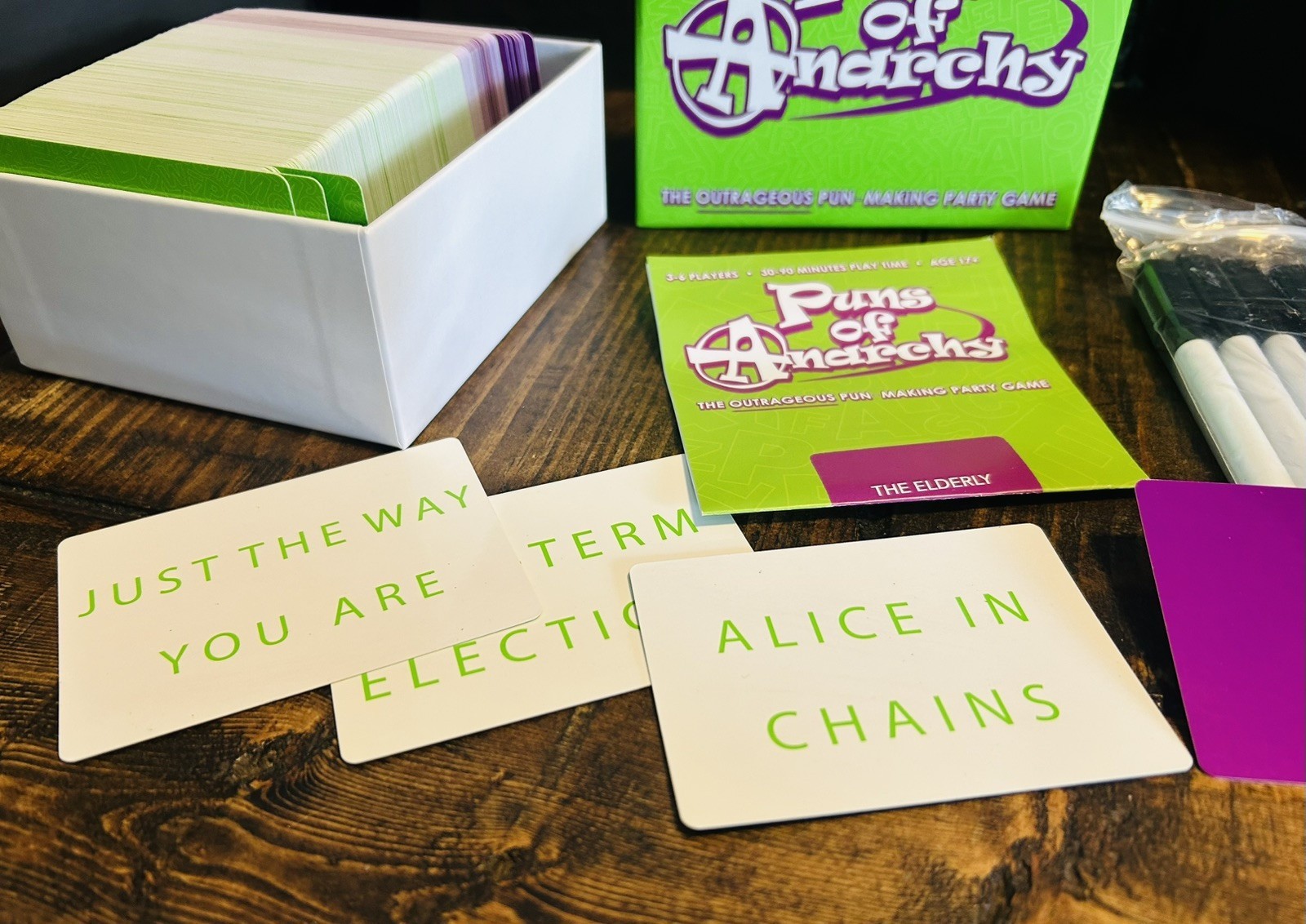 Puns of Anarchy Board Game – Complete Fun-Tested EUC – Played Once – All Pieces