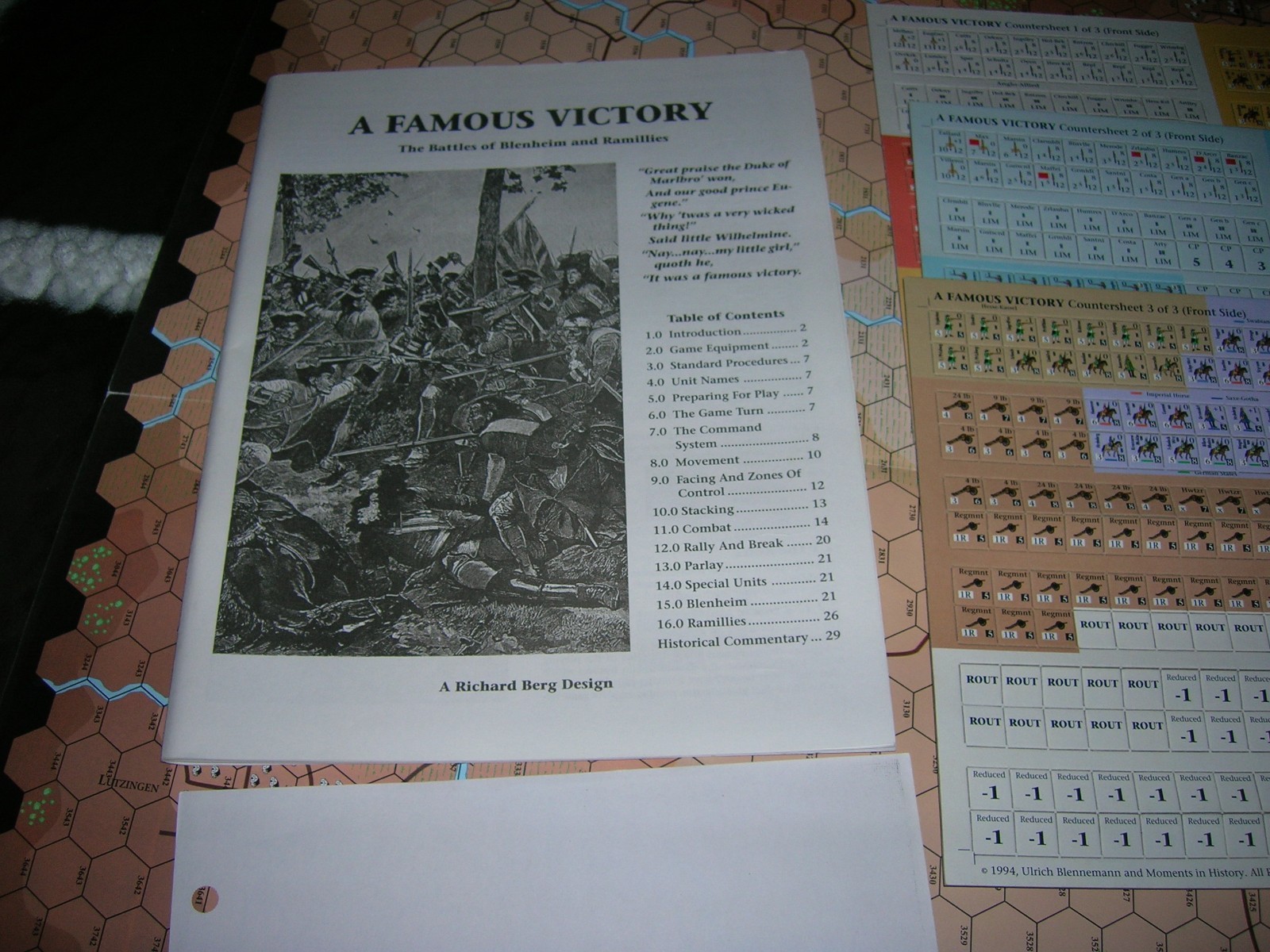 Moments in History MiH War Game Famous Victory, UNPUNCHED BAGGED