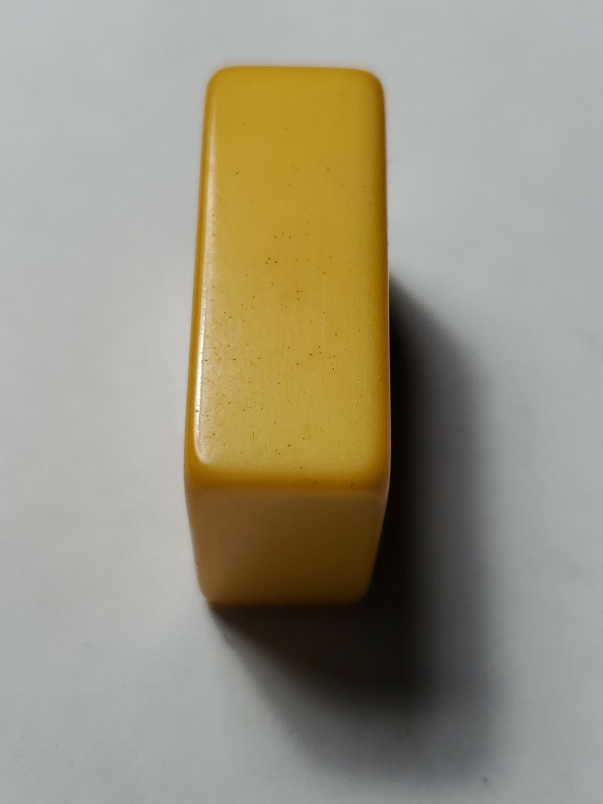 VINTAGE MAH JONG TILES CHINESE BAKELITE 1 1/4″ tall 7/8″ wide 1/2″ thick