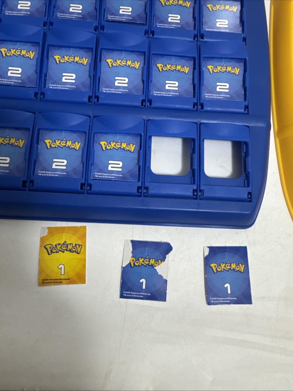 Guess That Pokemon Guess Who Board Game 2009 Pressman READ