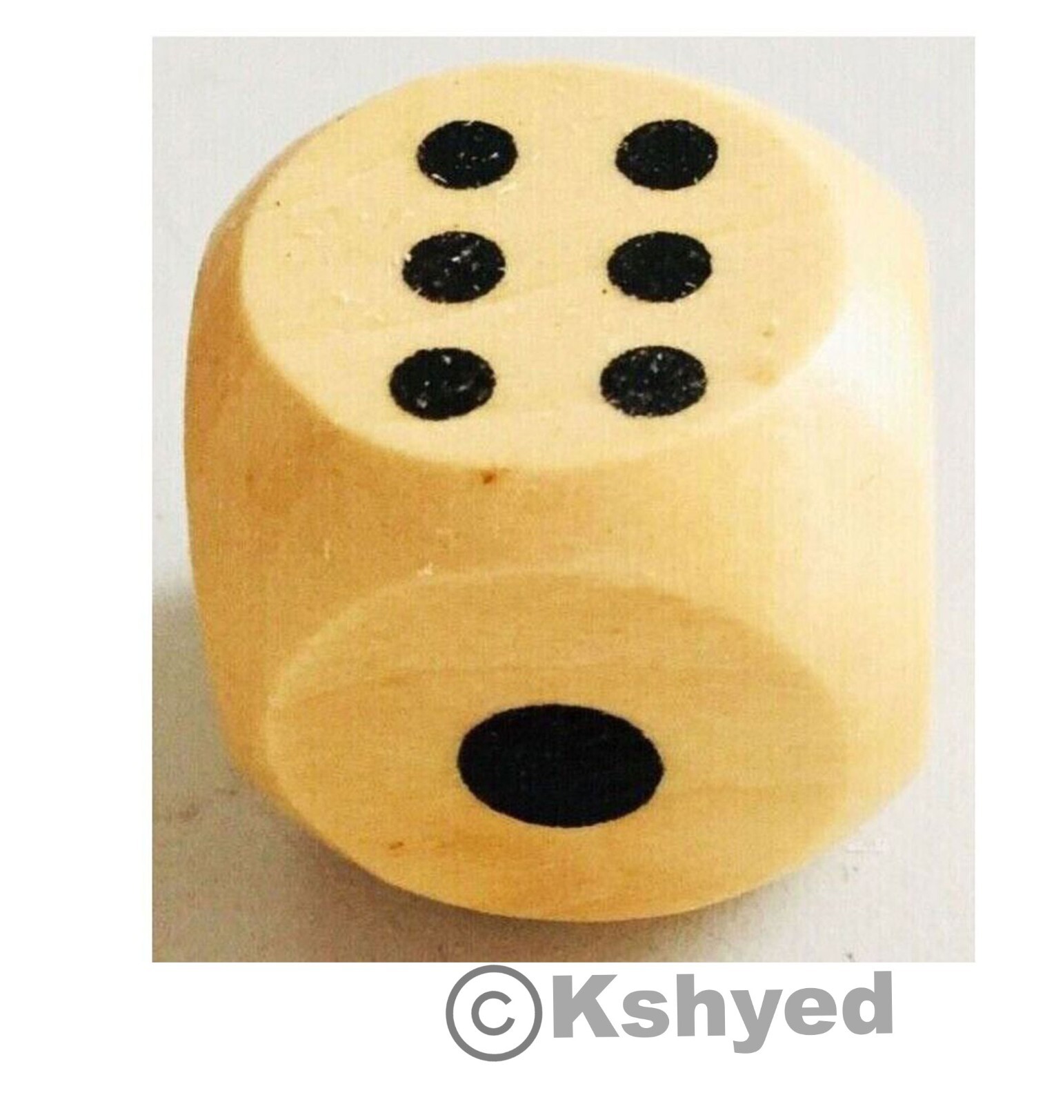 (1 Pack) 5Pcs/set Wooden D6 Dice Game Set with Handmade Storage Box, Party Toy