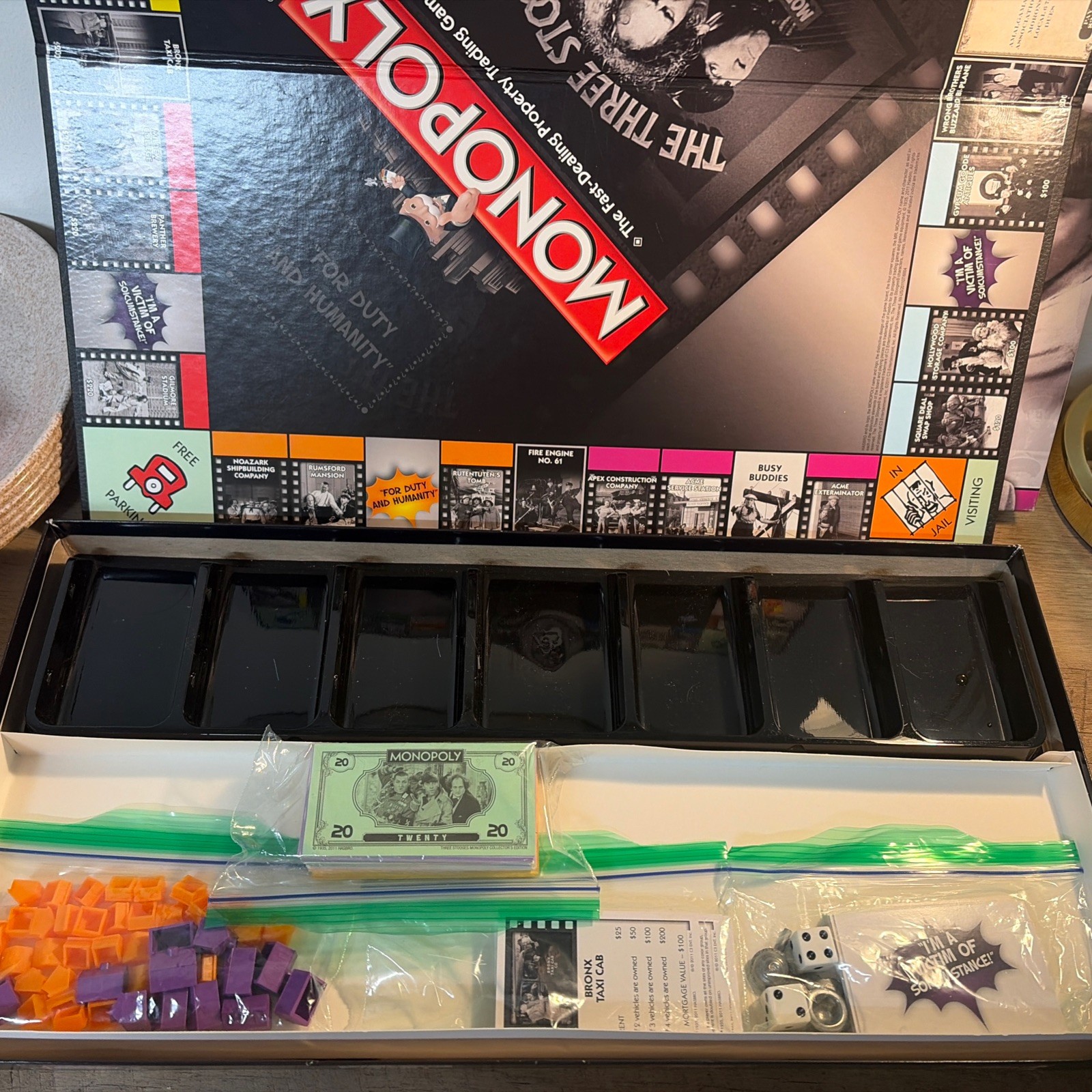 Monopoly ~ The Three Stooges ~ Collector’s Edition Complete 2011