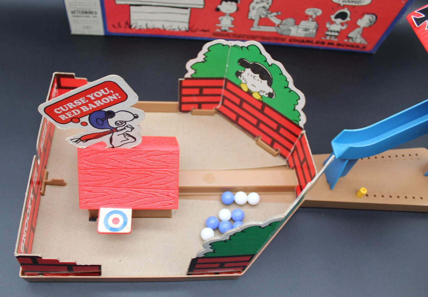 Vtg 1970 Milton Bradley ~ Snoopy and the Red Barron ~ Skill & Action Game