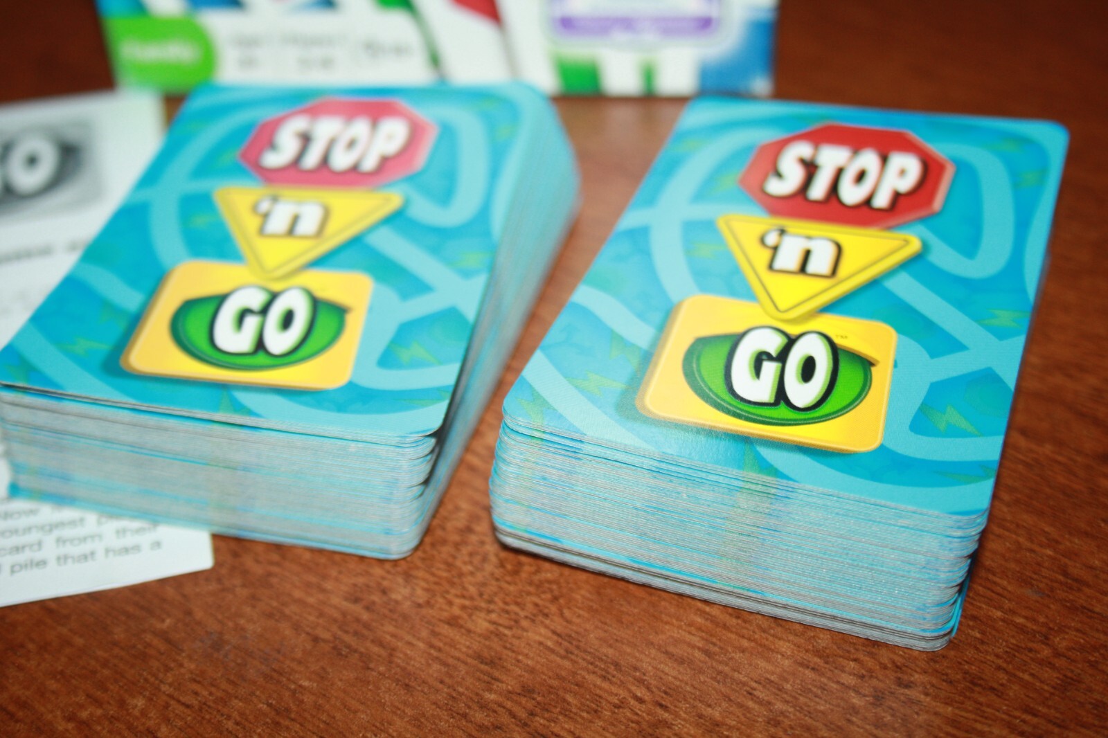 Stop ‘n Go Game – The Crazy Quick Card Game of Color Coordination! -Talicor 2012