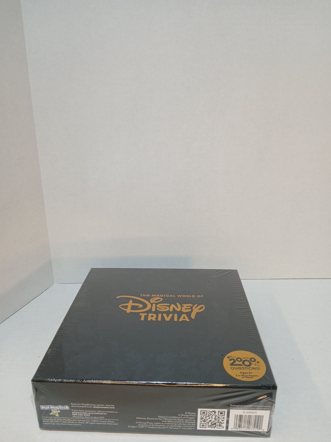 The magical world of Disney trivia with 2000 questions (C)