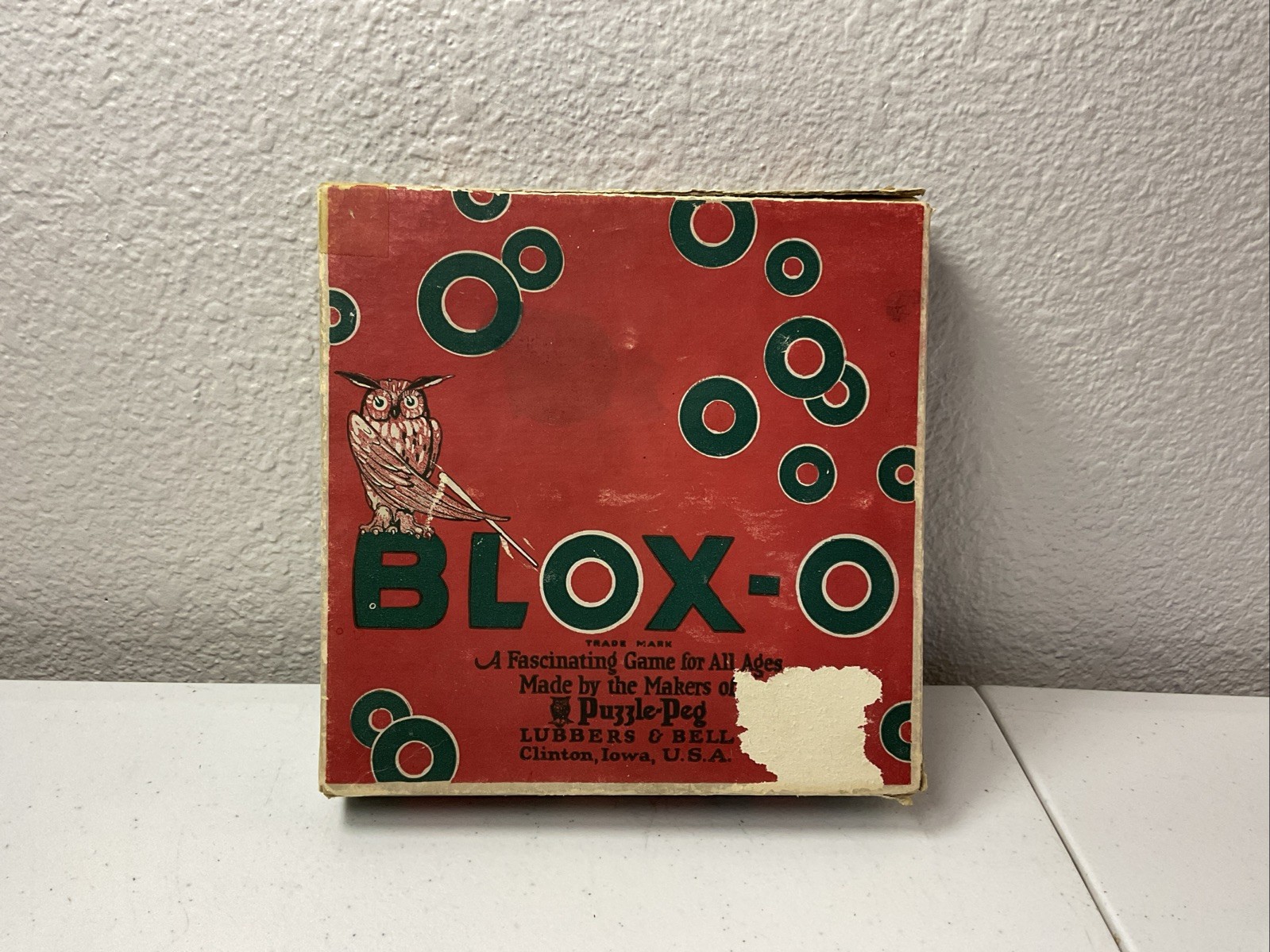 Vintage BLOX-O Puzzle 1923 Puzzle Peg Maker Wooden Brain Teaser