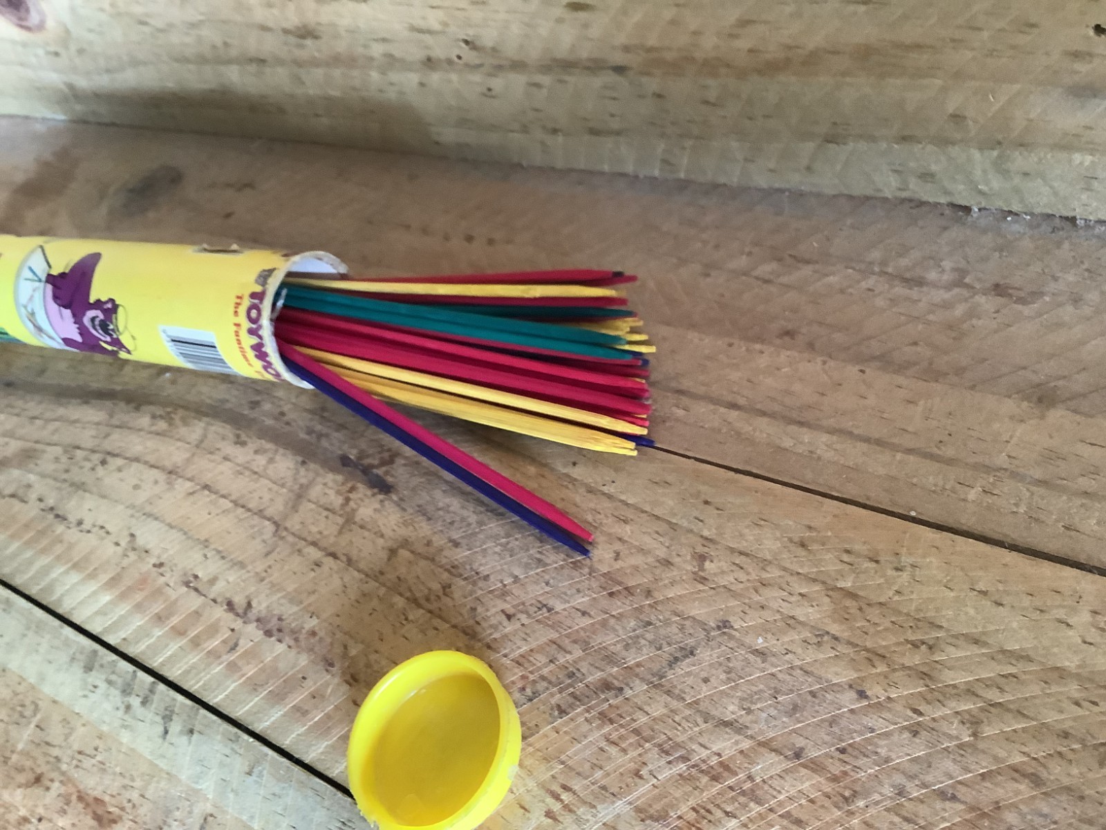 TOY WORLD VINTAGE BRANDED PICKUP STICKS – VINTAGE SET in ORIGINAL BOX