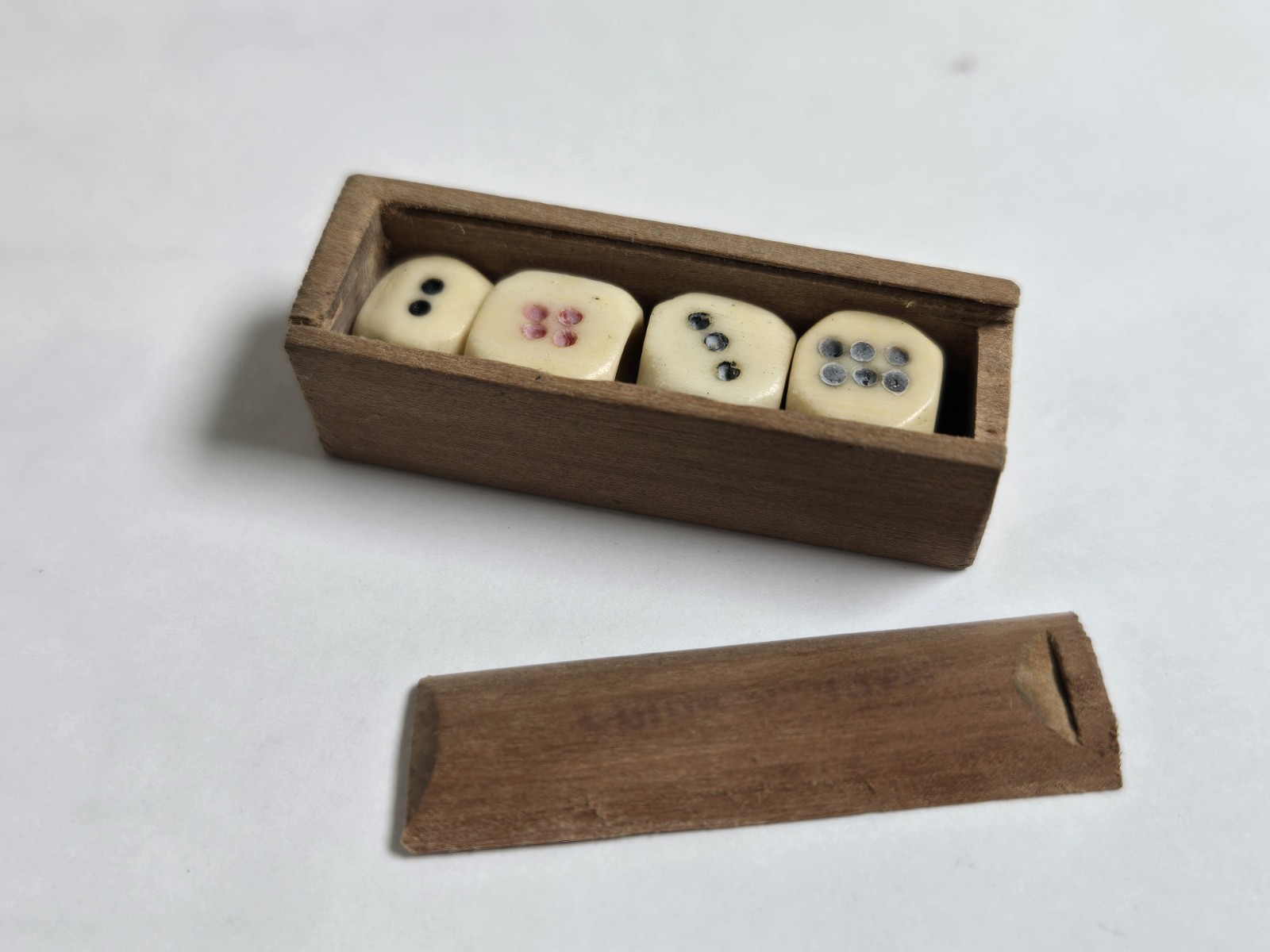 Mahjong Hand Carved Tiles in Original wood trays c.1920 Bamboo Bone 210 tiles +