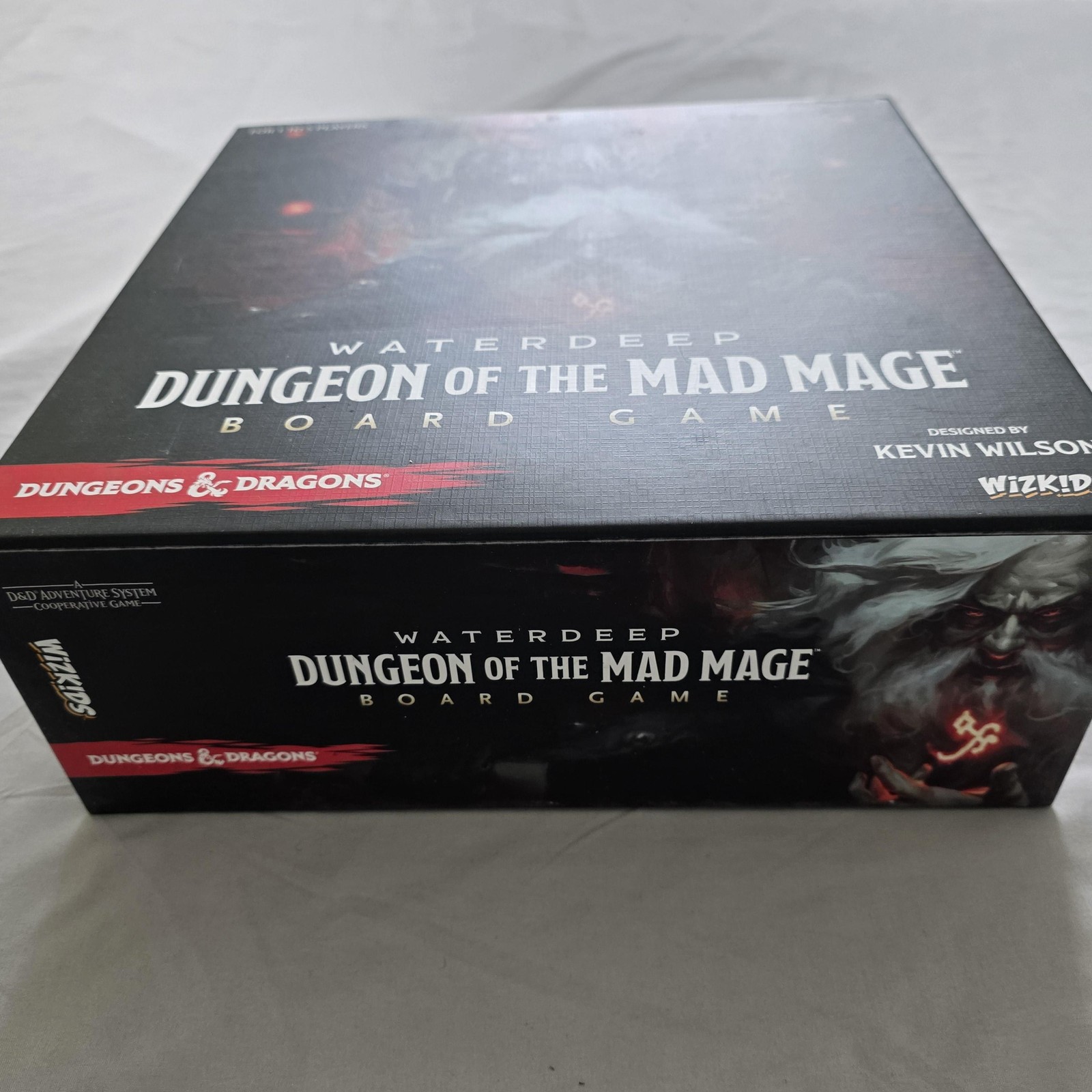 WizKids Waterdeep Dungeon Of The Mad Mage Board Game Fantasy D&D NO FIGURES