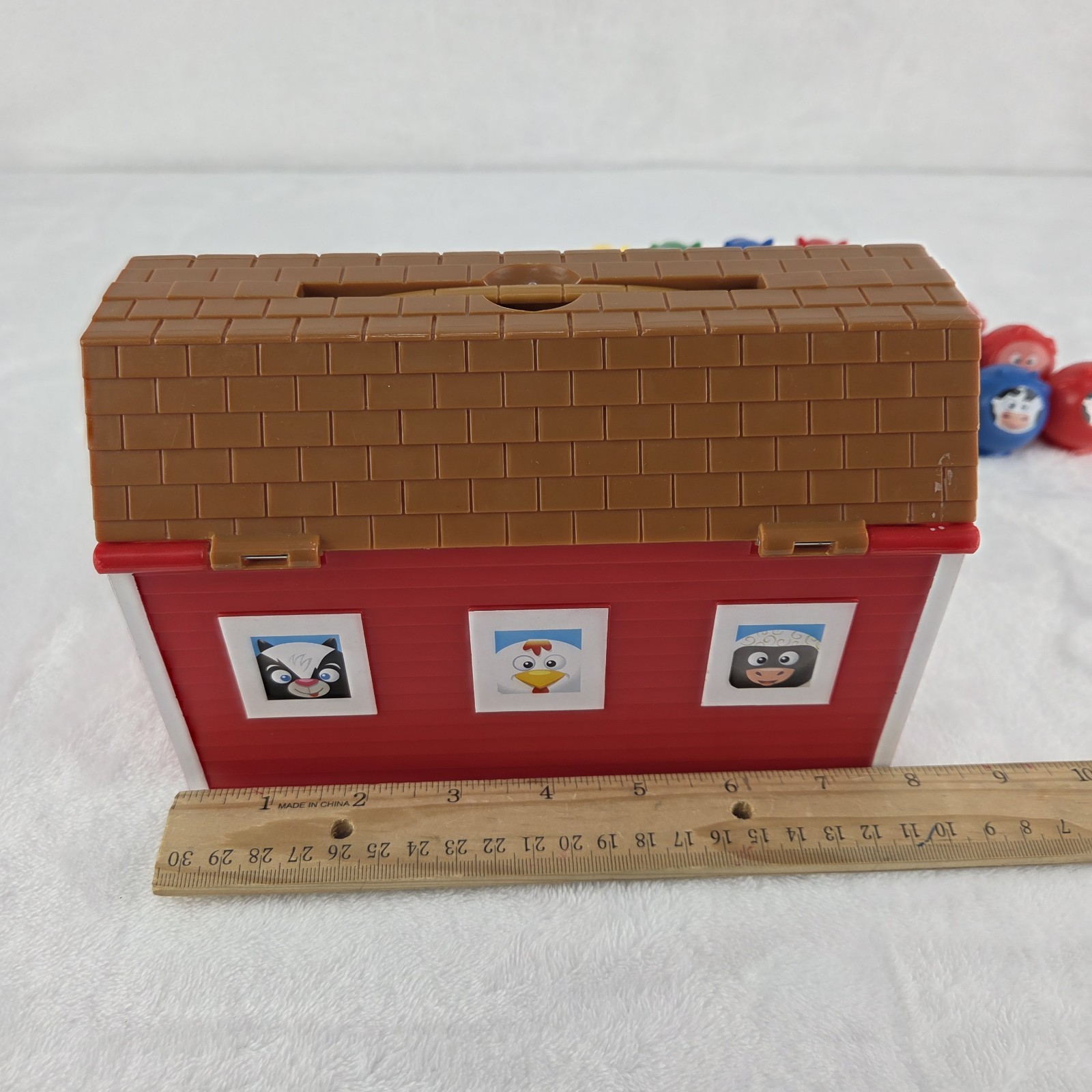 UNO Moo Game Complete With Barn Case Figures Mattel 2008