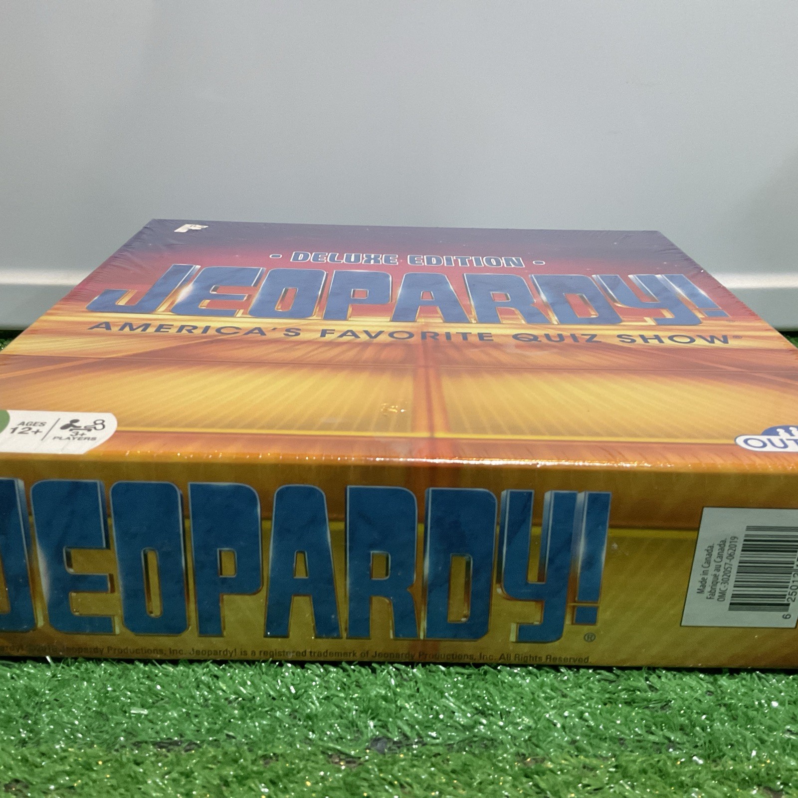 Jeopardy Deluxe Edition TV Quiz Show Family Game By Outset 2016 NEW SEALED