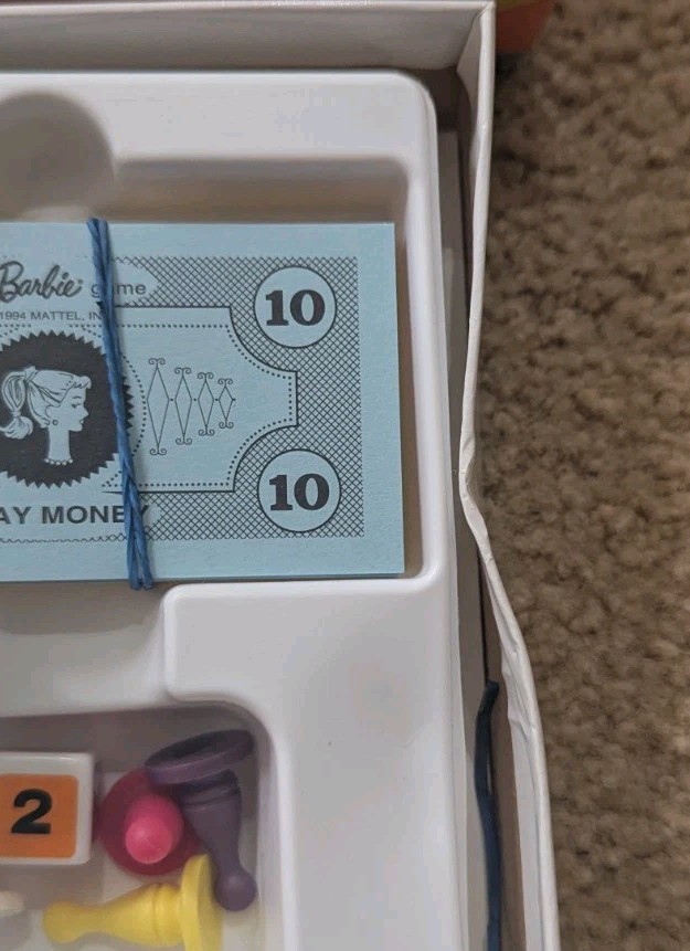 1994 Barbie Queen of the Prom 1961 Replica Game 35th Anniversary Edition