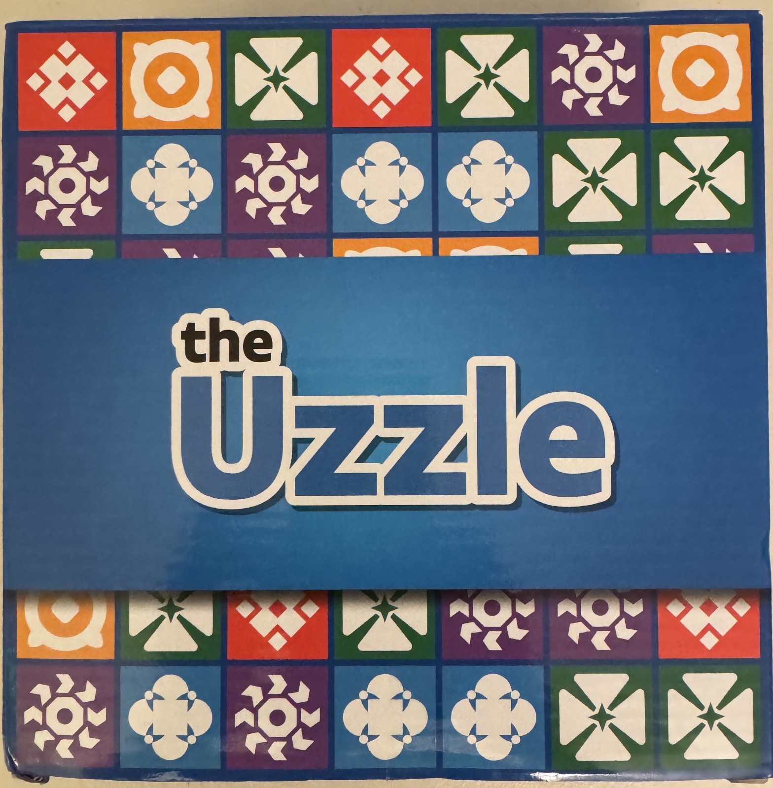 The Uzzle Board Game – Family Board Game for Children & Adults Complete
