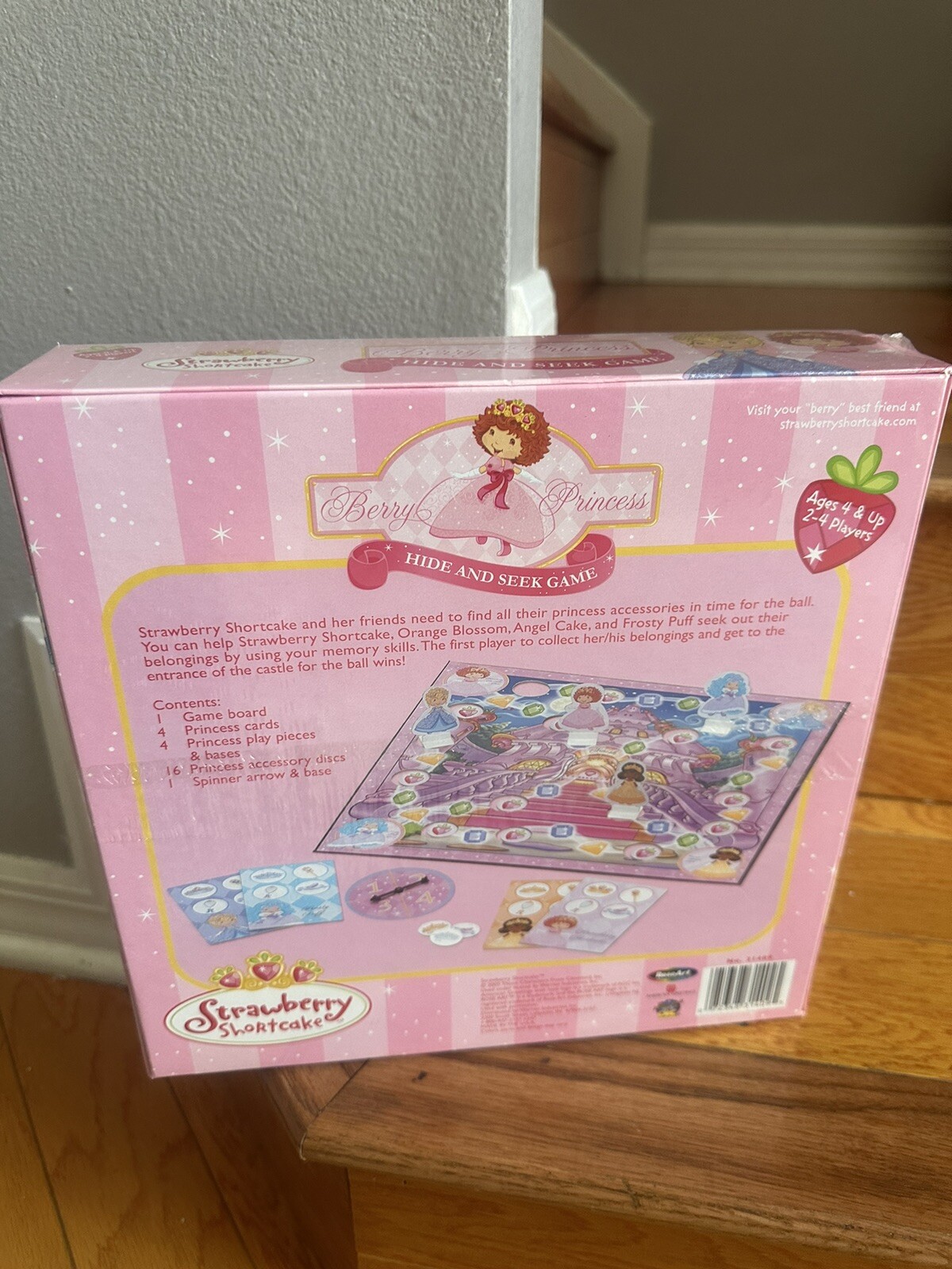 Strawberry Shortcake Berry Princess Hide And Seek Game 2005 2-4 Player Sealed