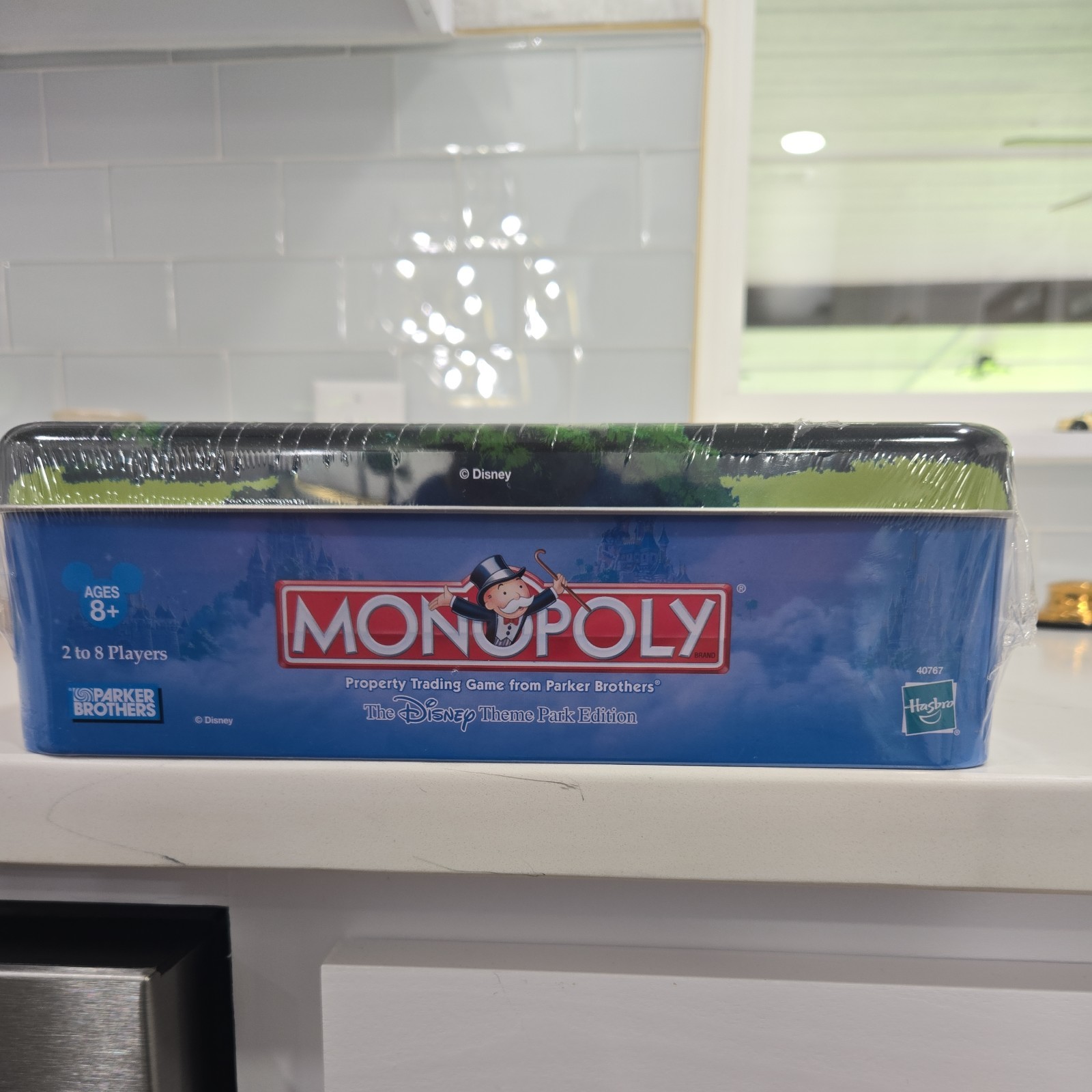 Parker Brothers Monopoly The Disney Theme Park Edition Tin Box 2002 HASBRO NEW