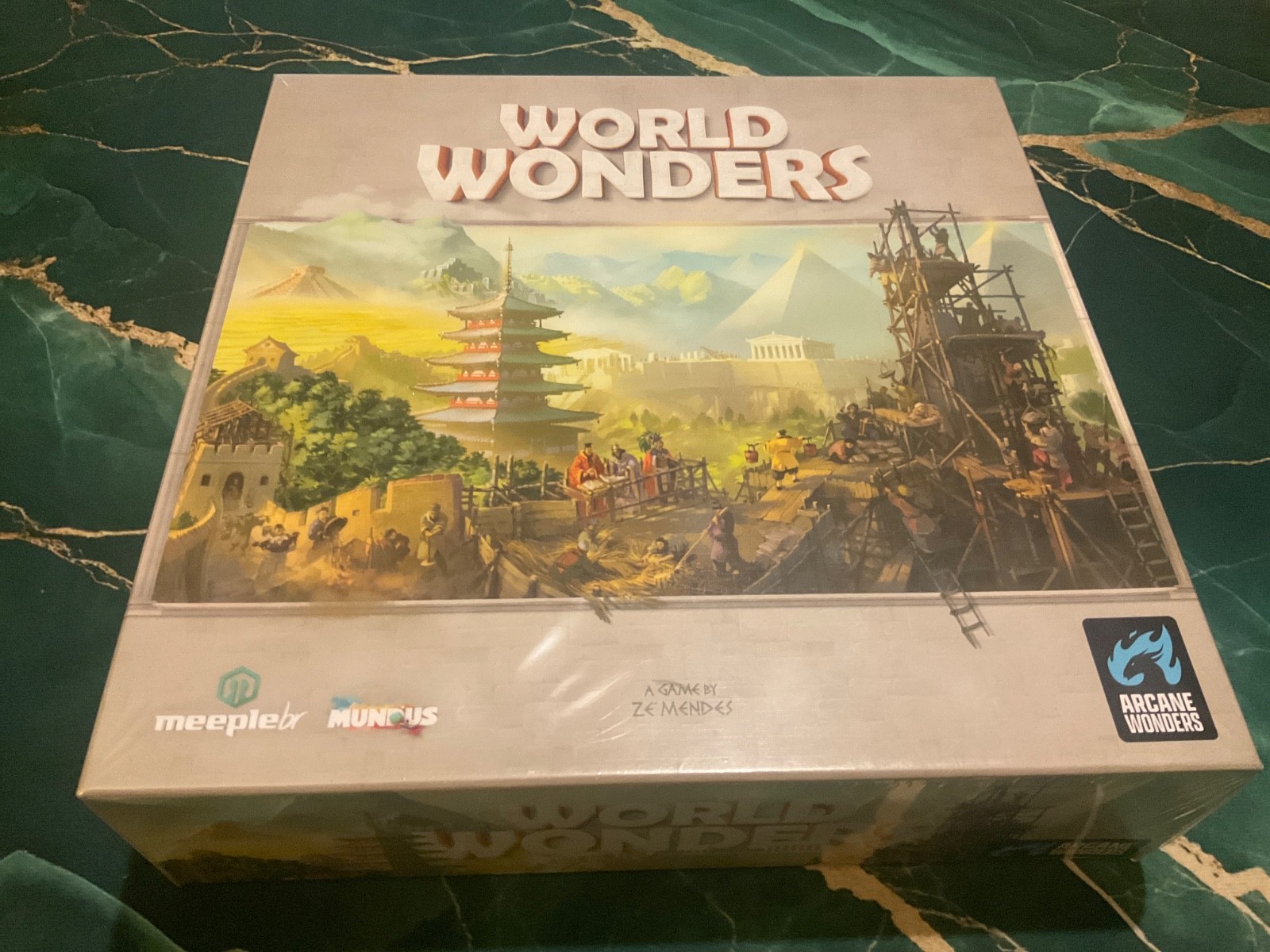 WORLD WONDERS Board Game .. Build your own Ancient City