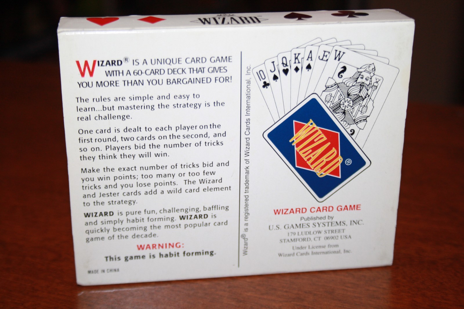Wizard The Origianl Card Game – The Winning is in the Bidding! -U.S Game Systems