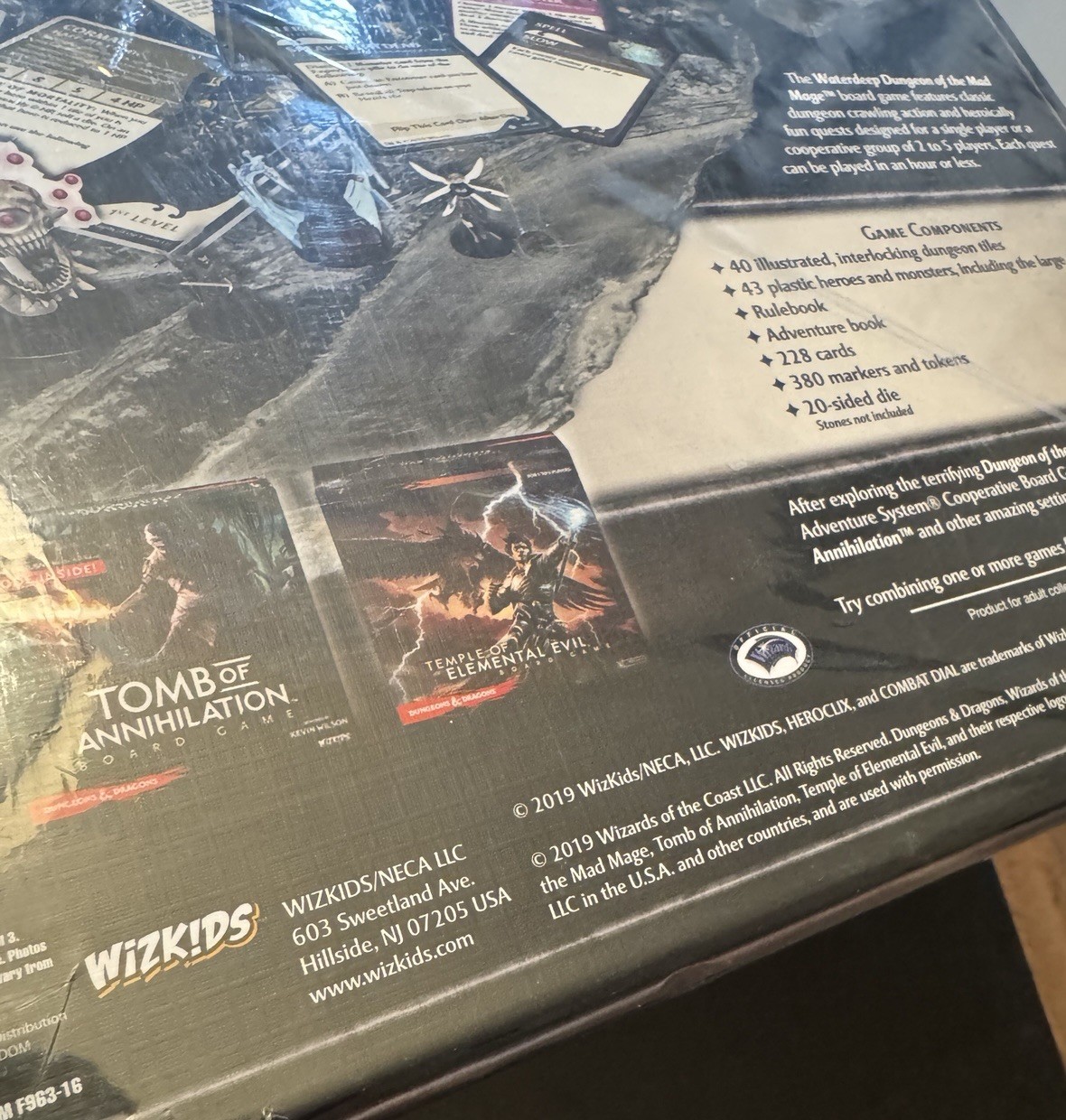 NEW Wizkids Dungeon Of The Mad Mage Premium Edition With Painted Miniatures D&D