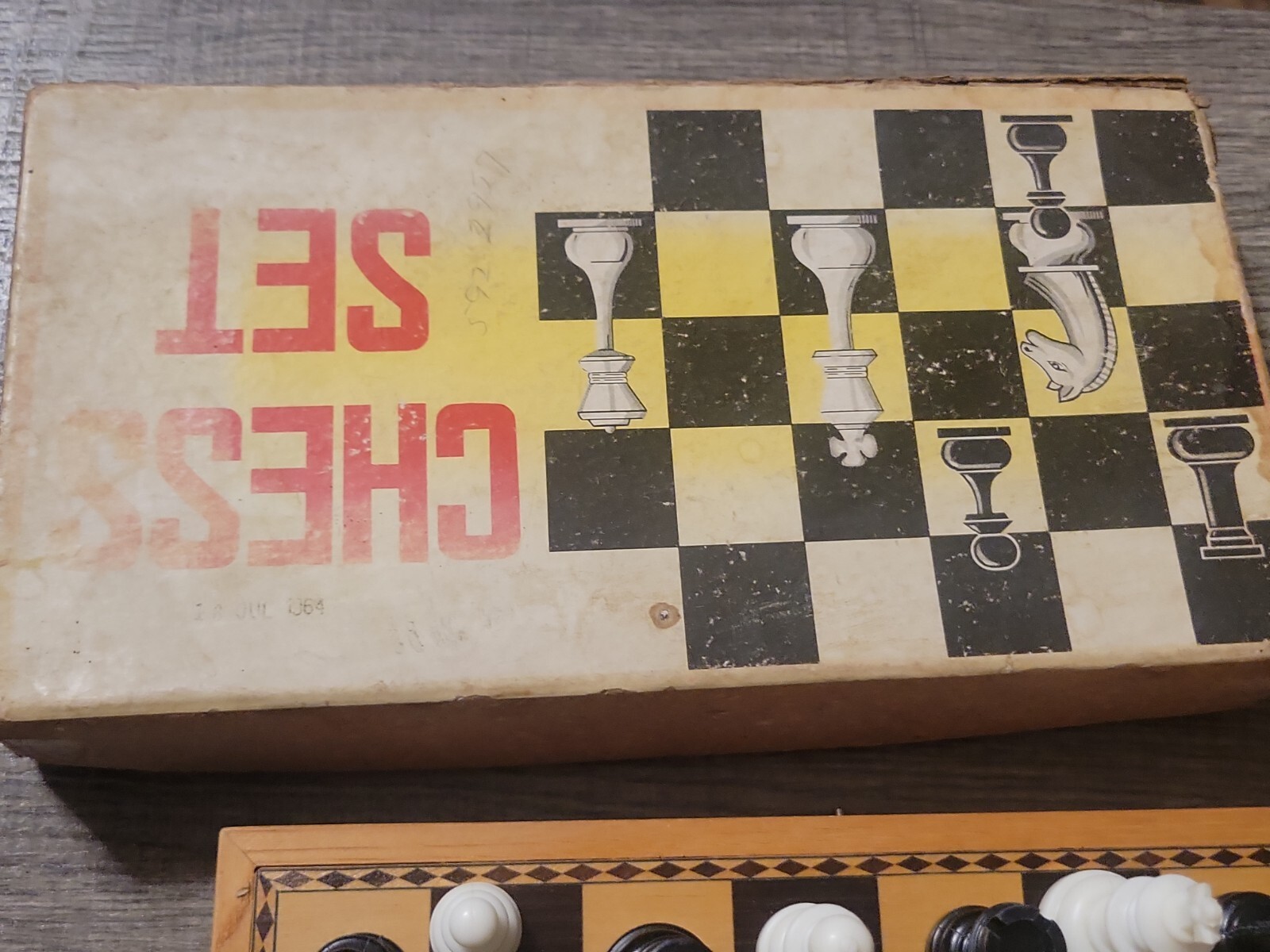 1964 Complete Chesse and Checkers*Box stamped July 16th 1964 * Made in Japan