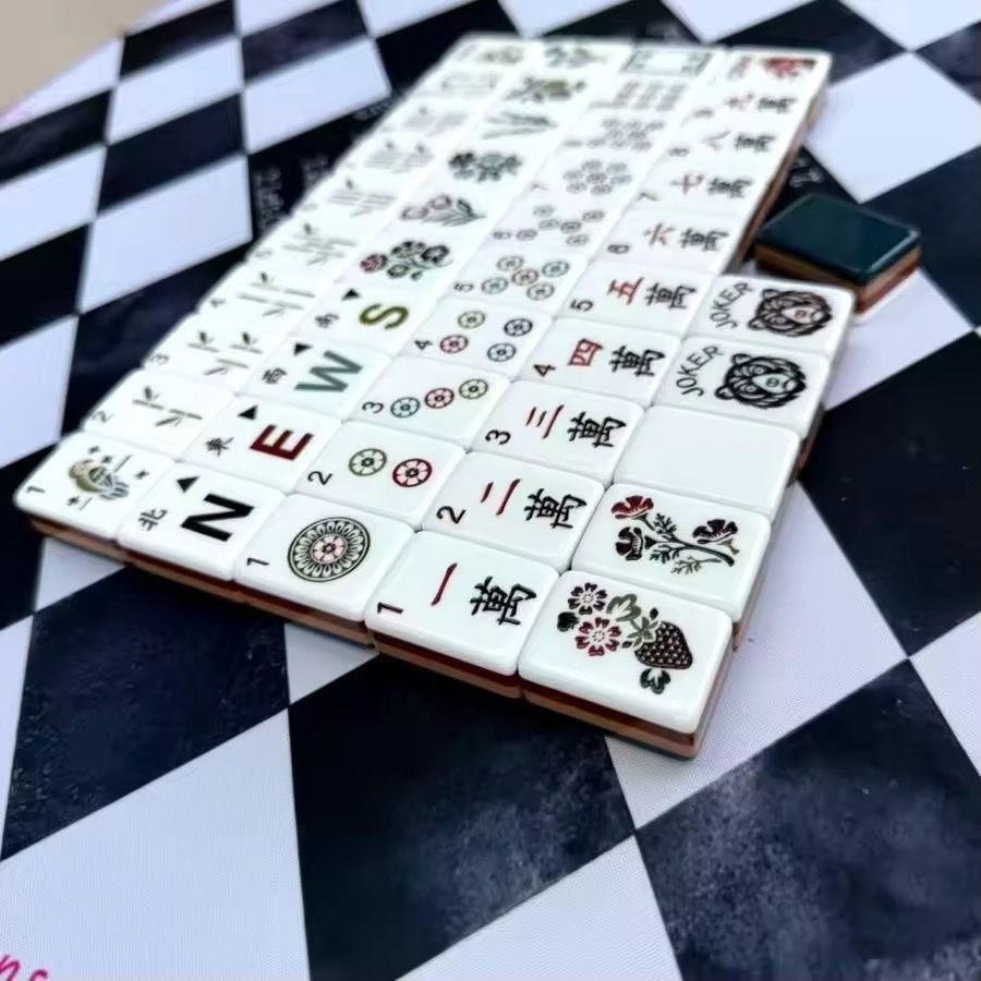 Lyla Inspired 4-Layer Teal Back American Mahjong Tiles