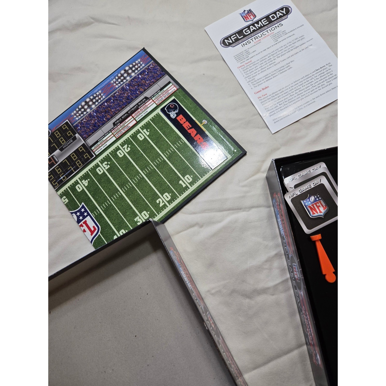 NFL Game Day The Ultimate Football Board Game All 32 Teams Magnetic Ages 9+