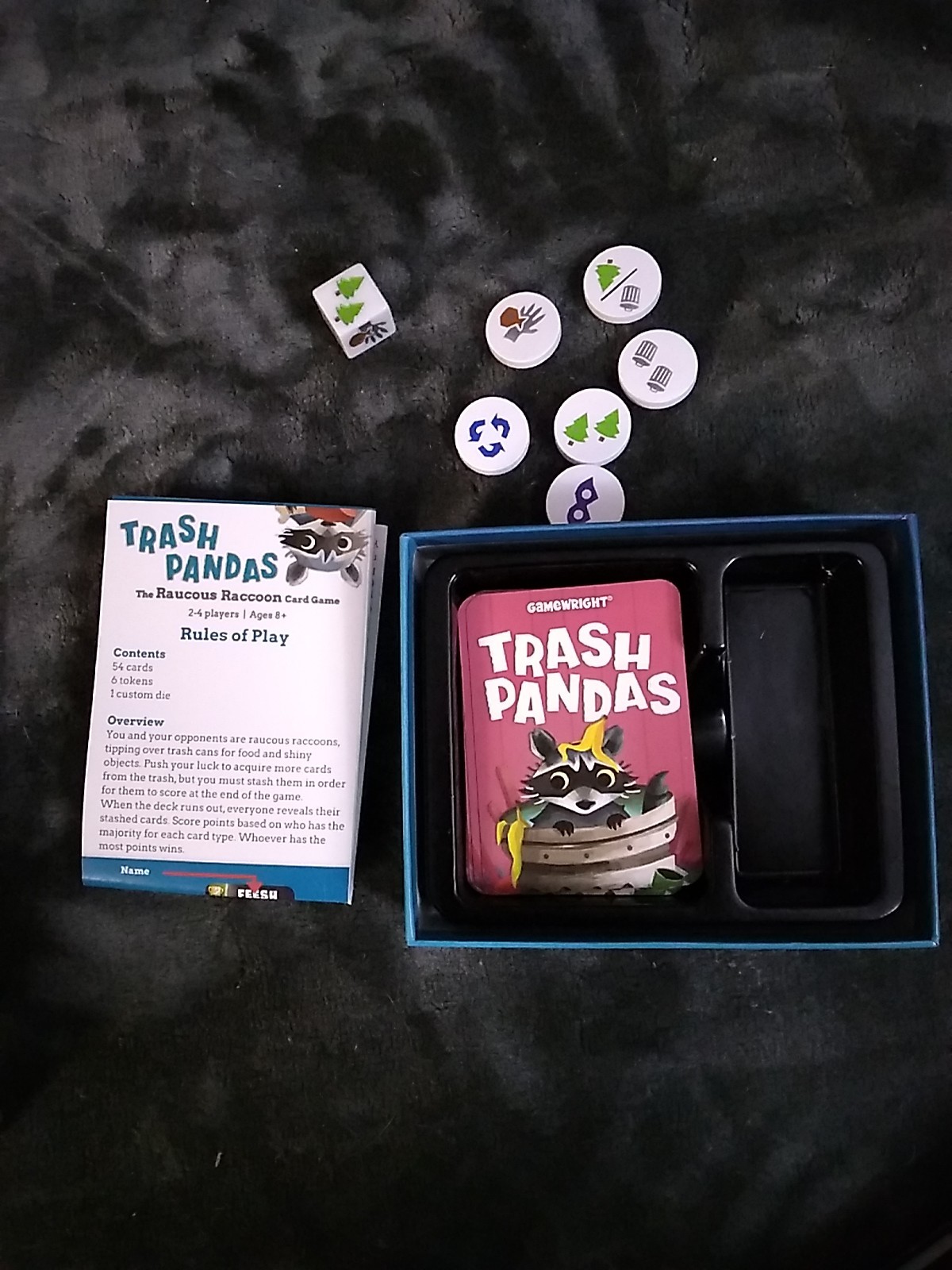 Trash Pandas Card Game – 2018 – GAMEWRIGHT