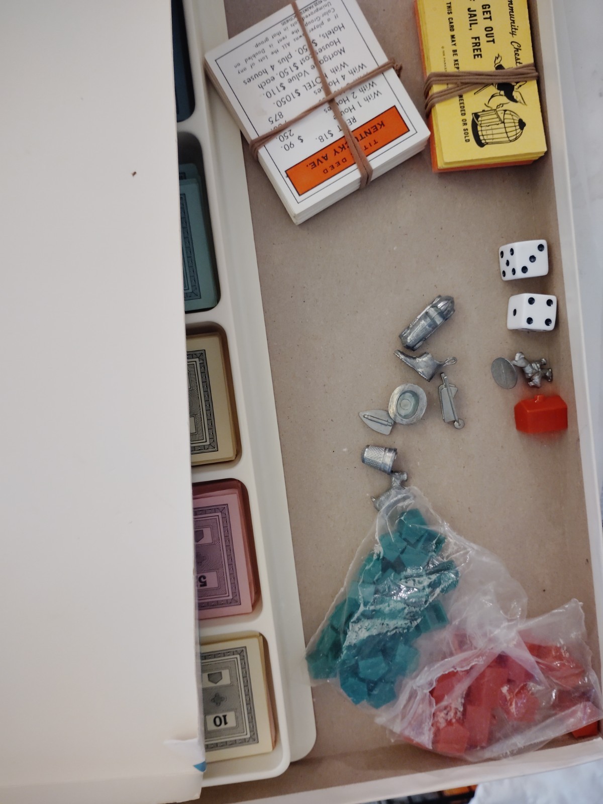 Vintage 1985 Monopoly Board Game Parker Brothers No 0009