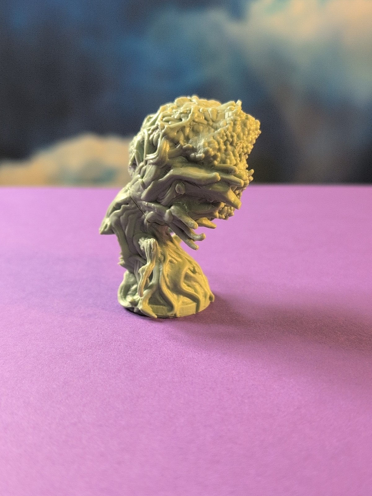 Folklore the Affliction – Dark Oak Miniature Figure
