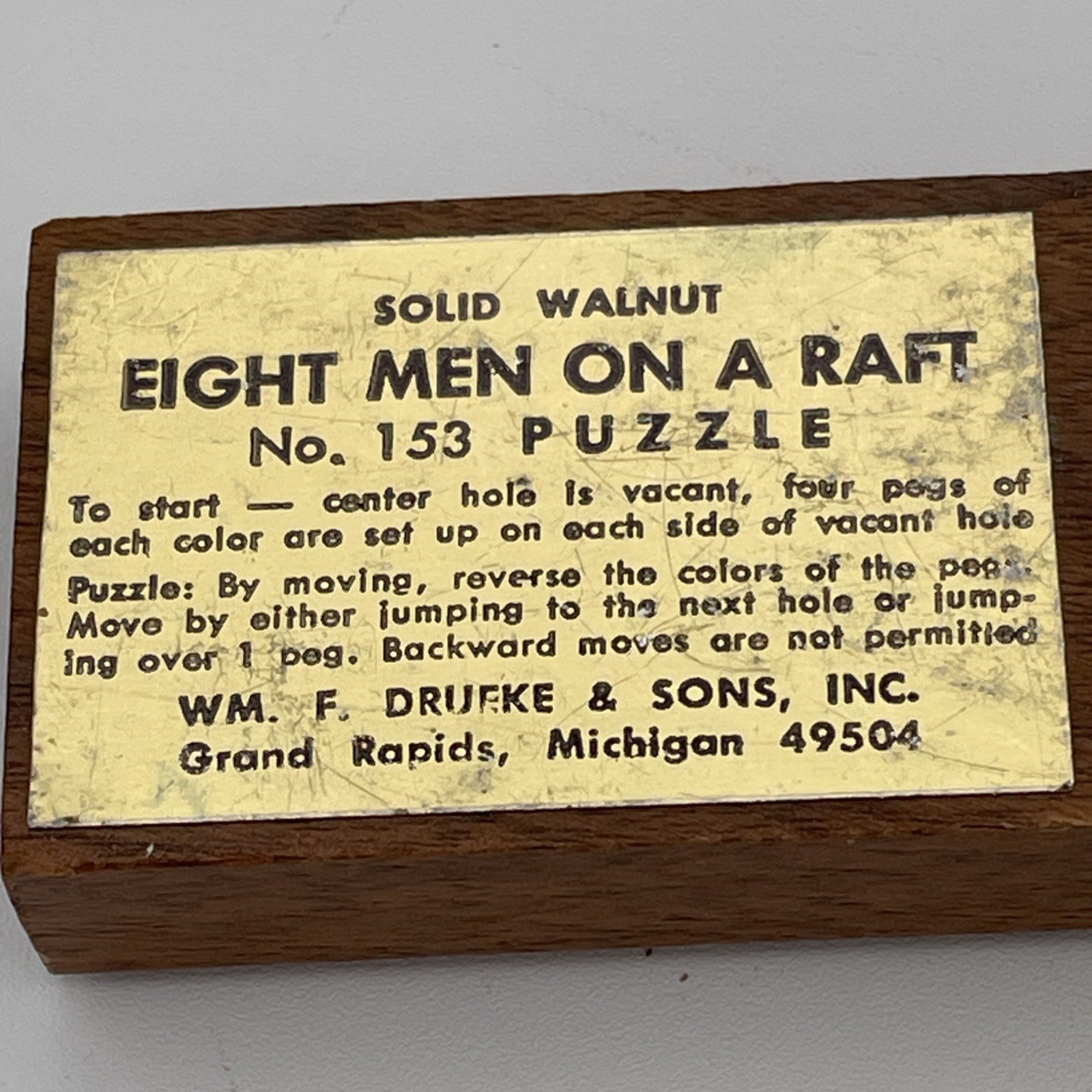 Solid Walnut Drueke & Sons Eight Men On A Raft No. 153 Brain Puzzle Toy Vintage