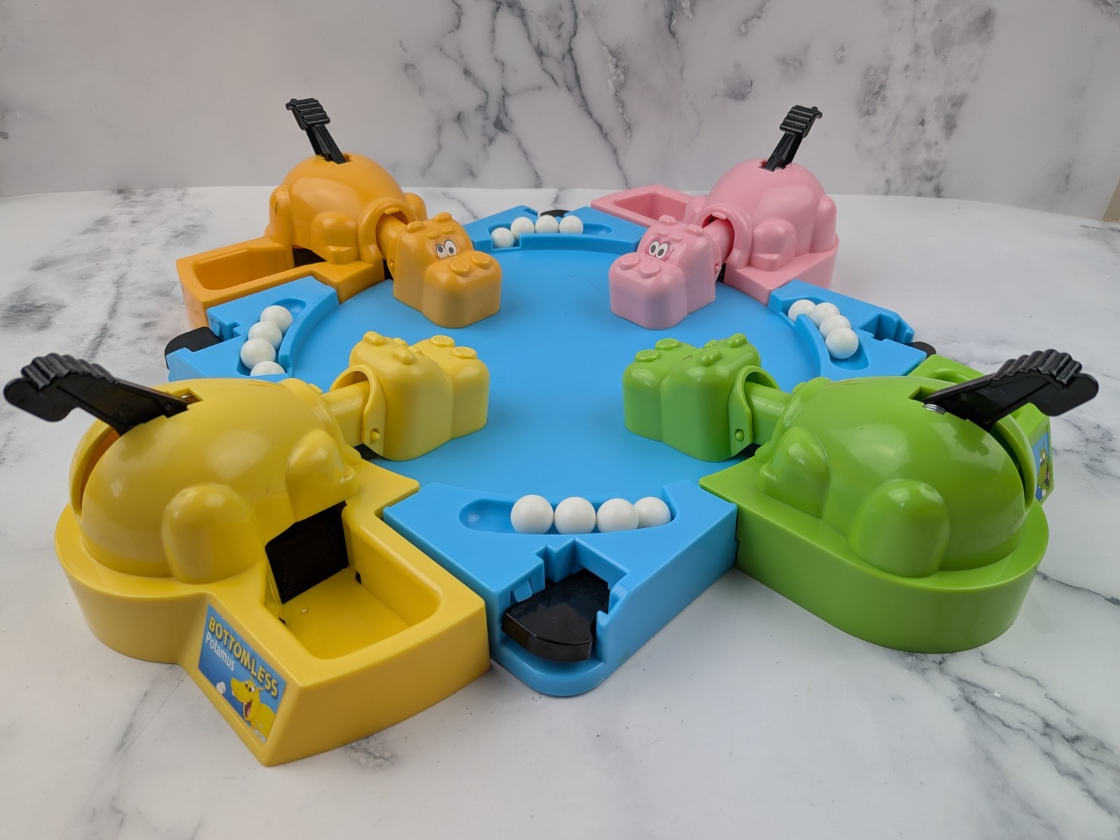 Hungry Hungry Hippos Board Game Tabletop Hasbro 2006 16 Marbles No Box