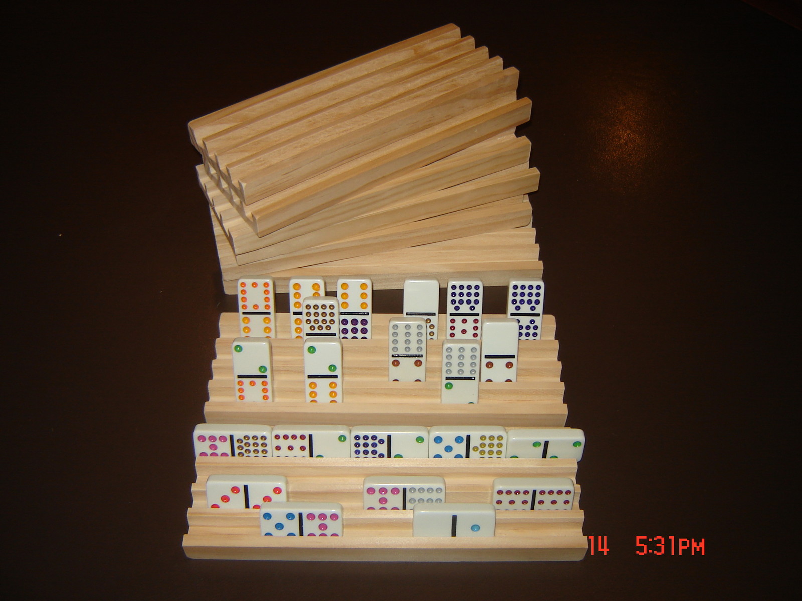 8 HANDMADE WOODEN DOMINO HOLDERS MEXICAN TRAIN 4 ROWS ON EACH RACK NEW