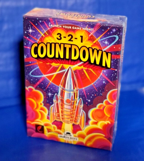 obo 3-2-1 Countdown Card Game – retro space card shedding