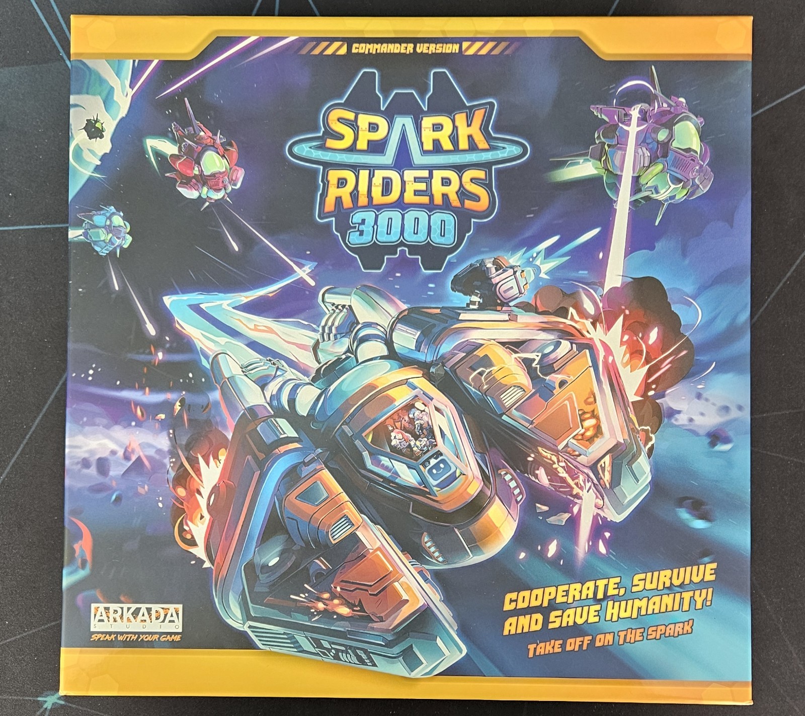 Spark Riders 3000 Commander Version + Prosperity Box + Playmat