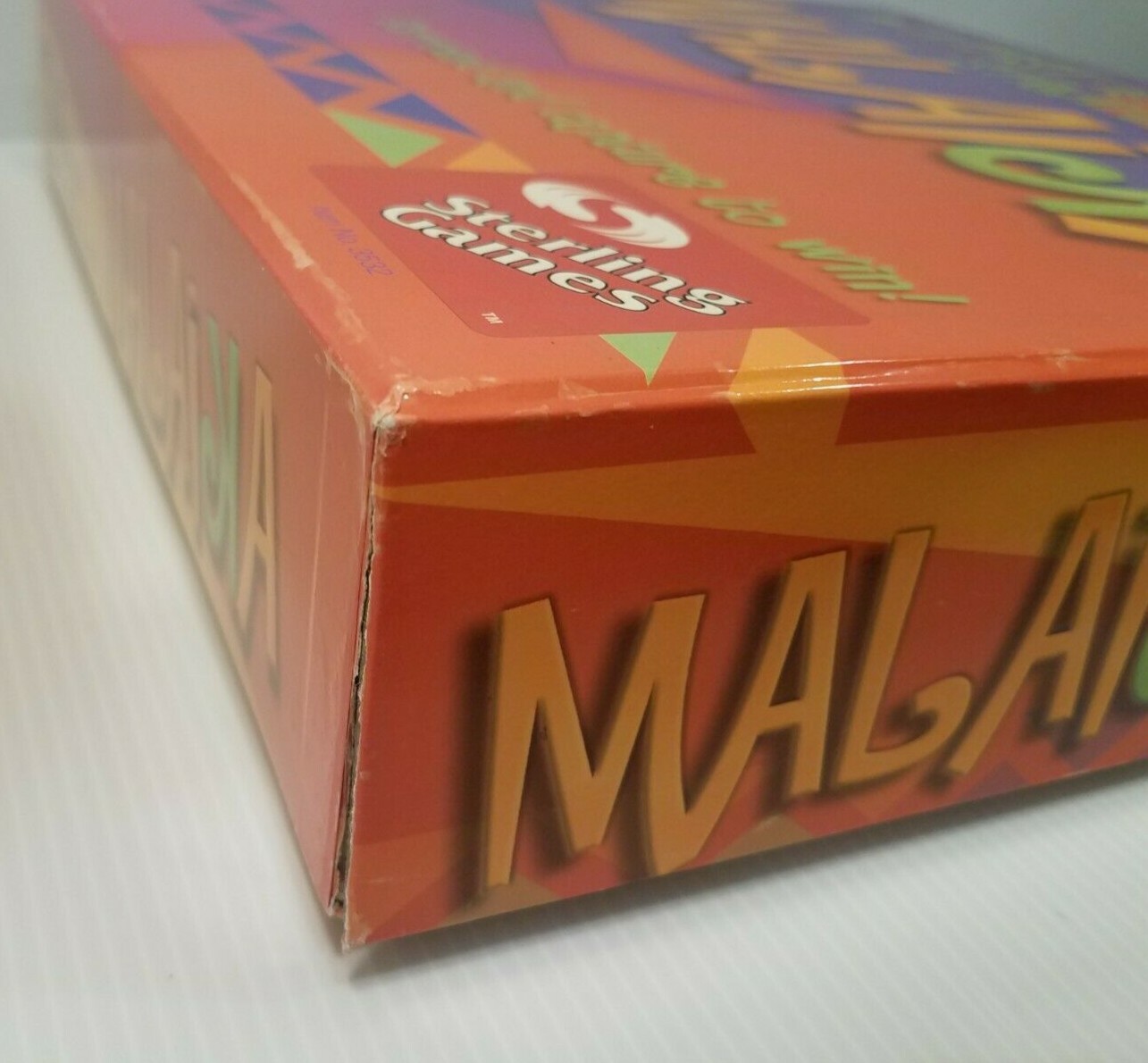 Malaika Strategy Board Game Surround and Capture RARE VTG Sterling Games 2003