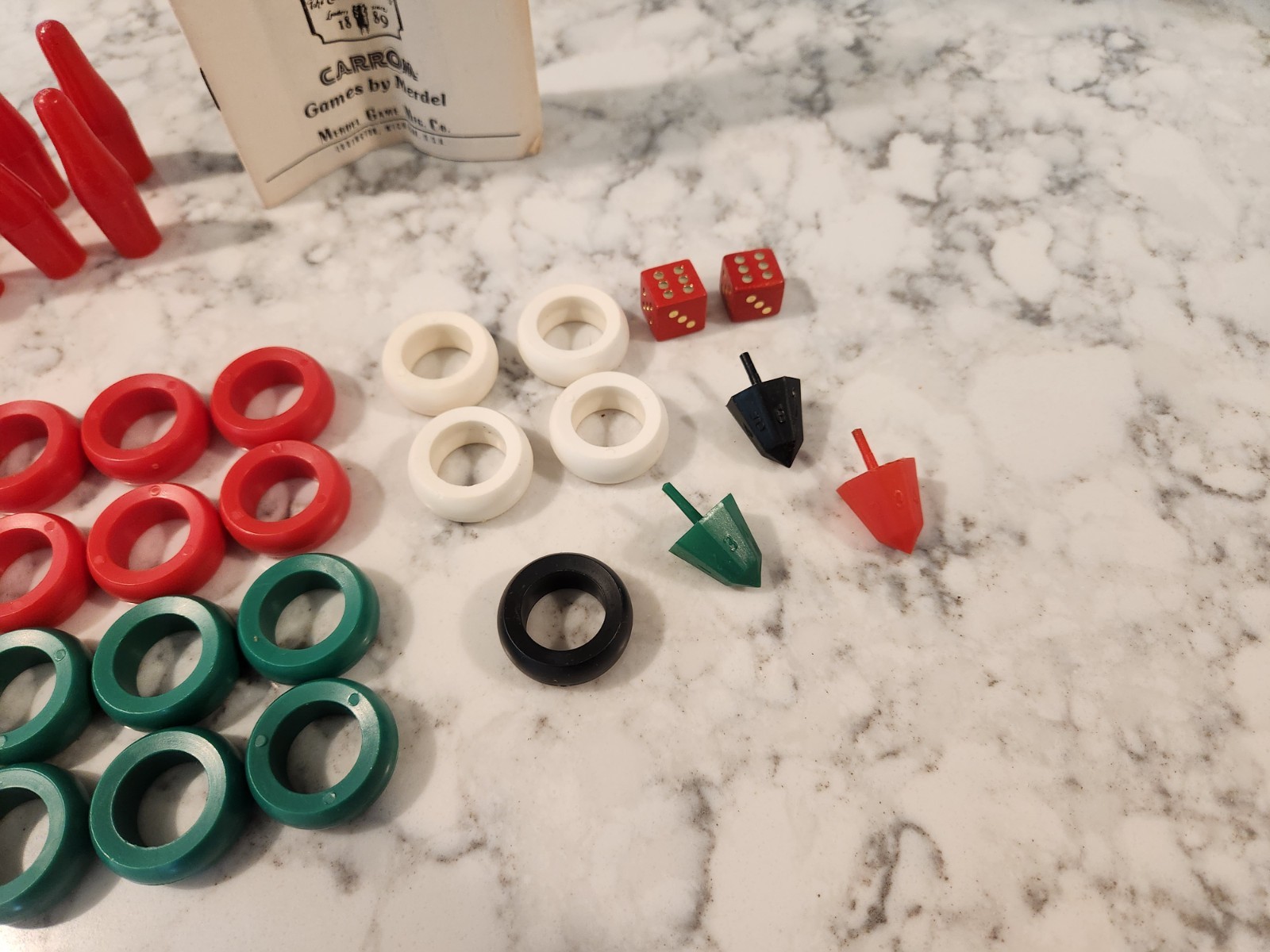 Carrom Game Board Replacement Pieces Plastic Game Pieces Rule Book Set Lot