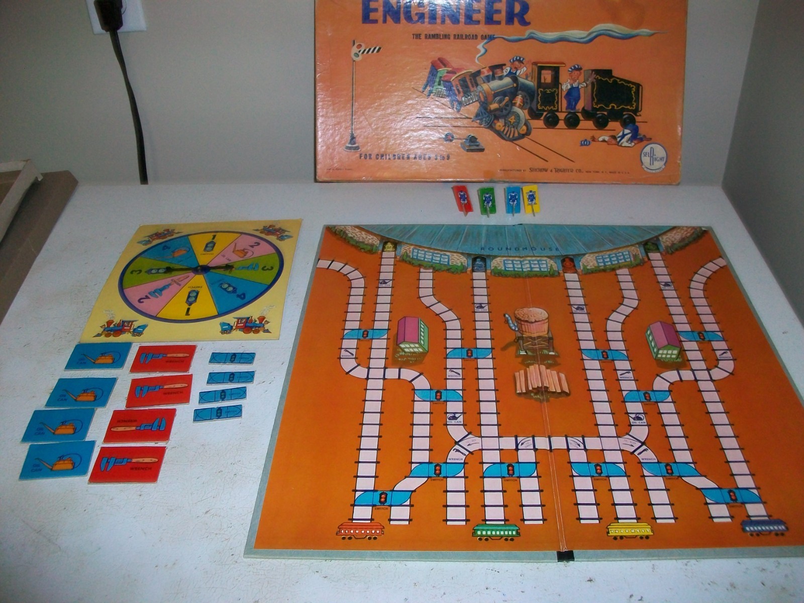 Selchow & Righter 1957 – ENGINEER – The Rambling Railroad Game (Complete)