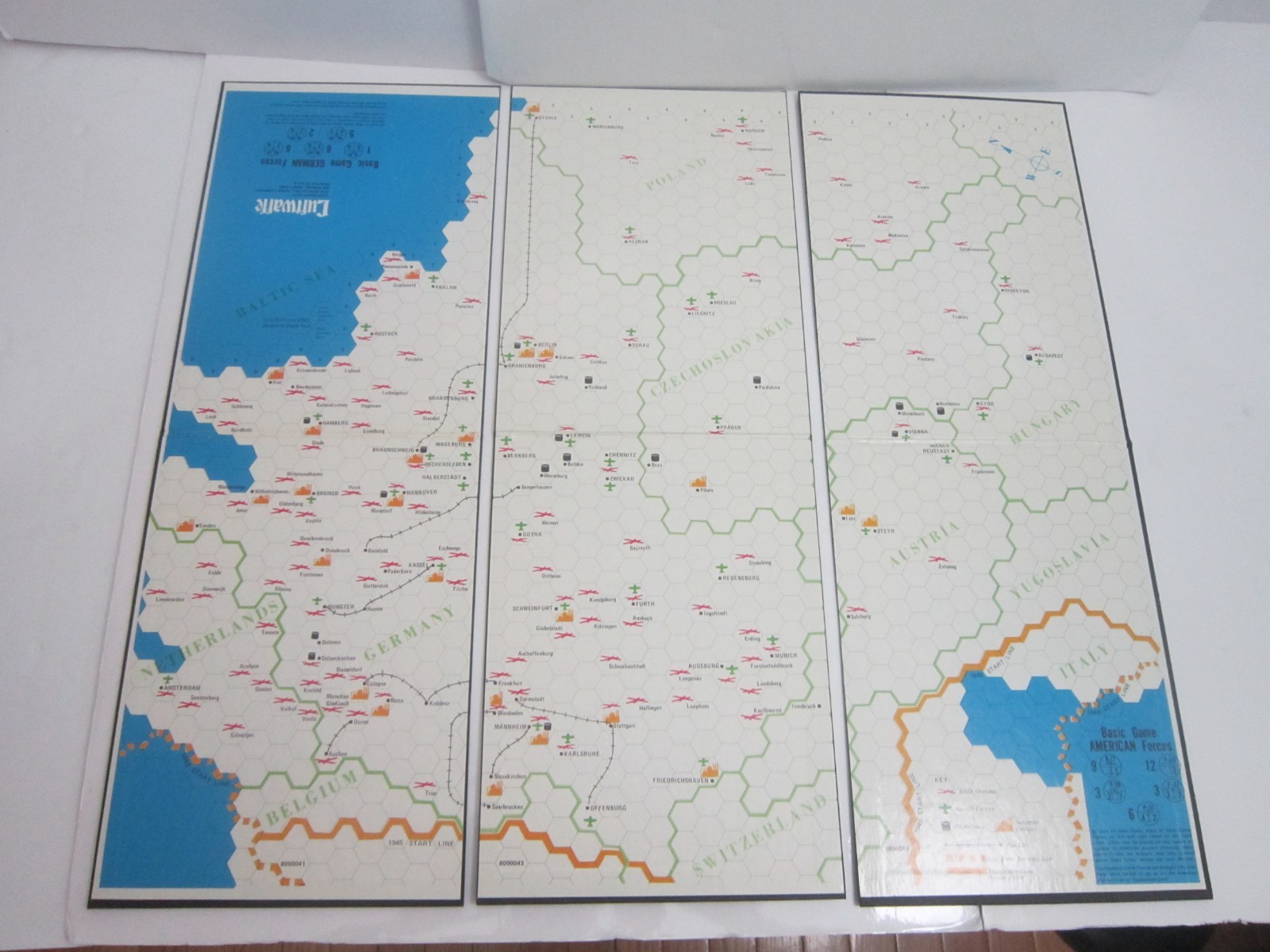 Lot 5 Avalon Hill Games Victory Pacific Luftwaffe Bismarck War At Sea Kriegspiel