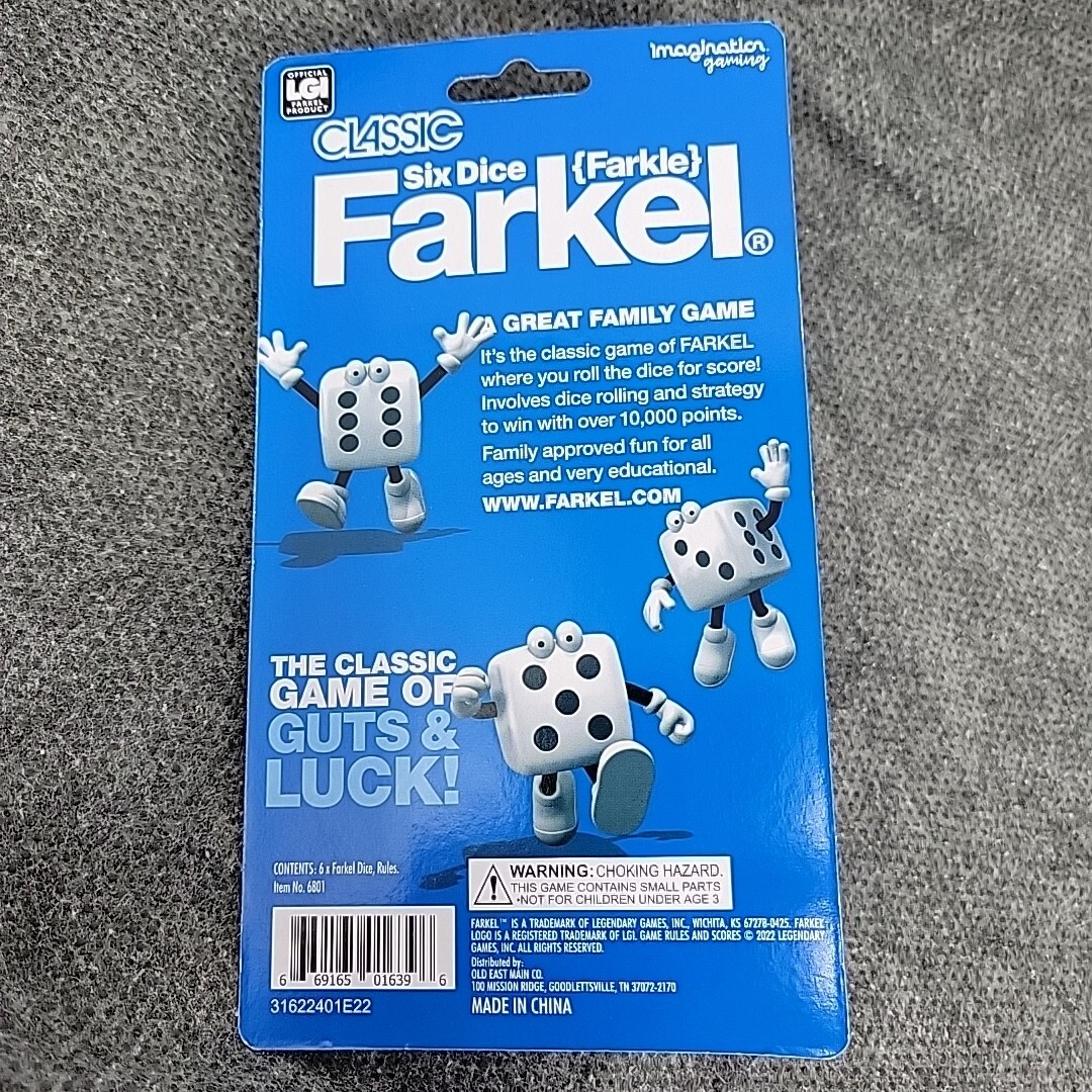 CLASSIC SIX DICE FARKEL FARKLE DICE GAME NEW IN PACKAGE