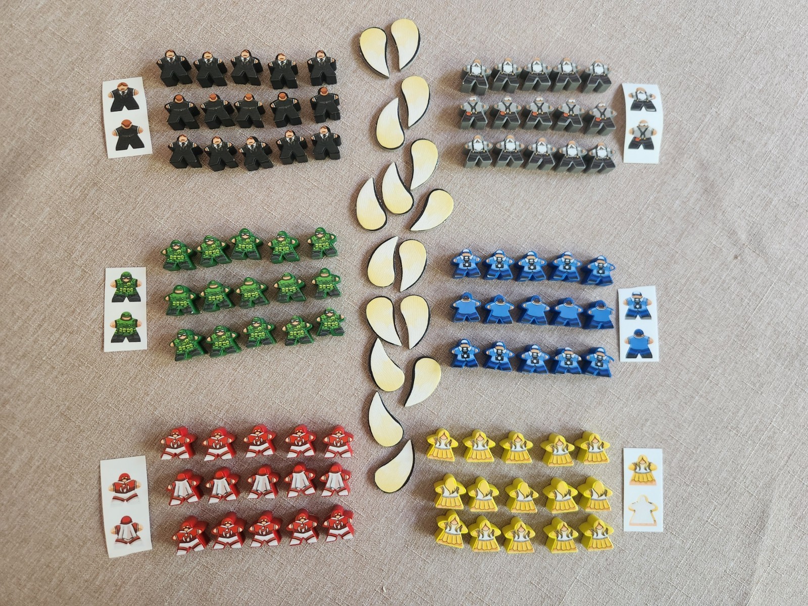 Terror in Meeple City (Rampage) Dexterity Board Game Repos 2013 RARE