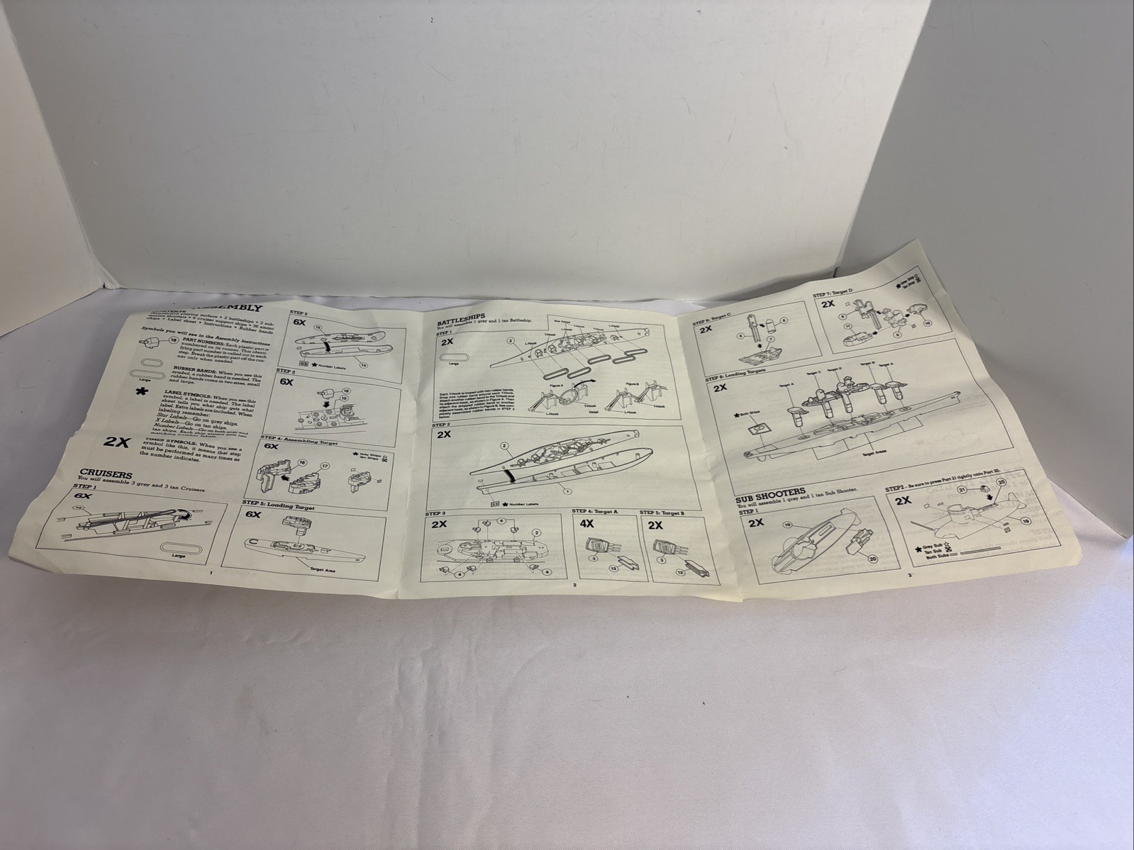 Torpedo Run Game Floor Wars COMPLETE In Original Box READ MIlton Bradley 1986 VG