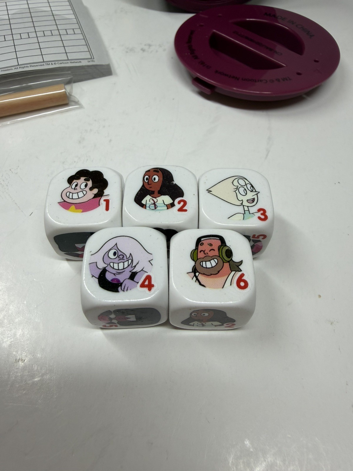 Yahtzee Steven Universe Edition 2016 – USAopoly Hasbro – Cartoon Network