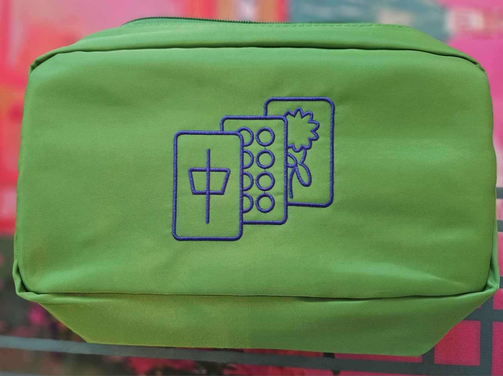 Mahjong Christmas Holiday Travel Set NEW with Racks and Bag