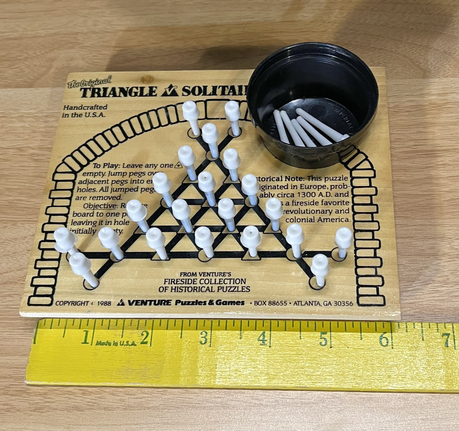 Vintage The Original Triangle Solitaire Wood Game Venture’s Fireside 1988 GUC