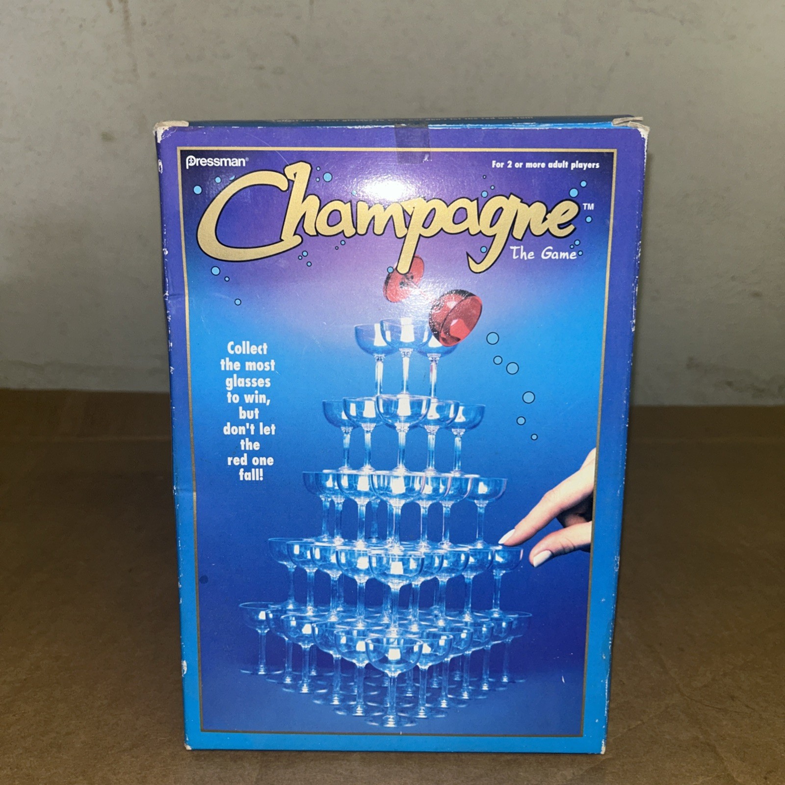 NOS 1996 Pressman Champagne The Game Strategy Family Fun Balancing Game