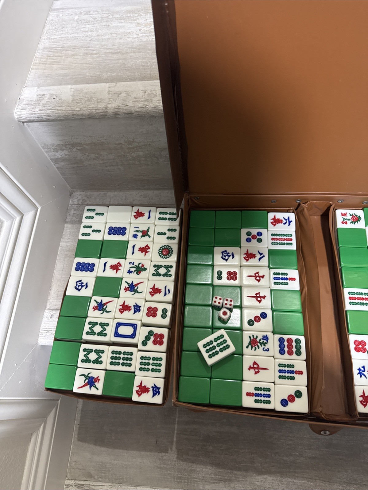 Vintage Mahjong Set 146 Melamine Tiles with Case Dice and Chips Traditional Game