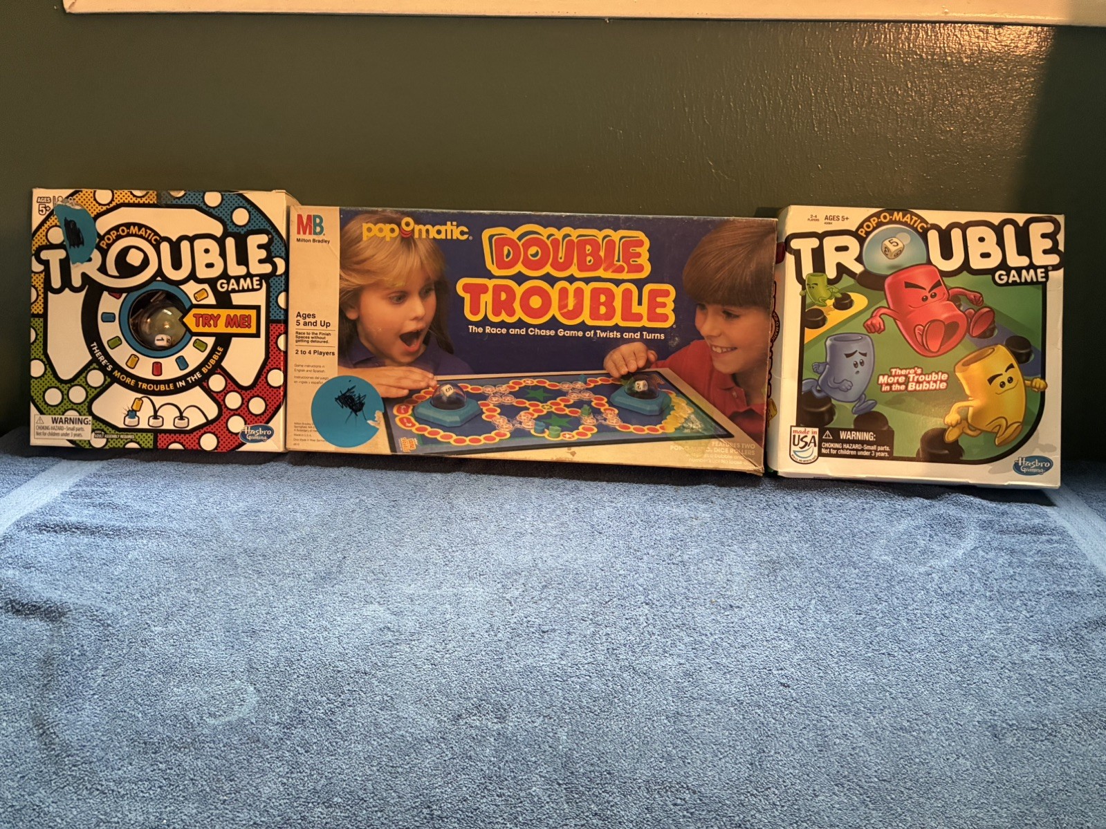 Mixed lot of pre owned games Trouble, vintage Double Trouble,Farkle, Uno, Skipbo